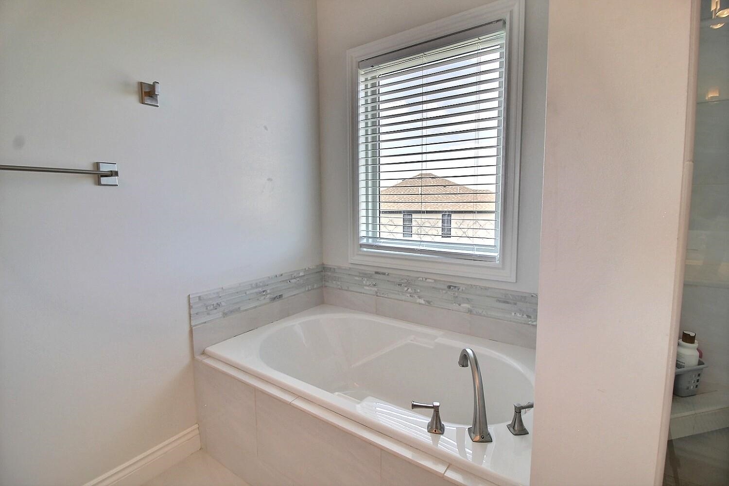 1818 N Burning Tree Cir, Wichita, Kansas image 26