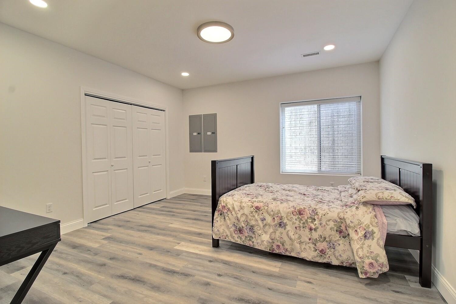 1818 N Burning Tree Cir, Wichita, Kansas image 31