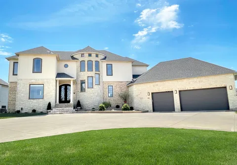 1818 N Burning Tree Cir, Wichita, KS 67230 - MLS#: 653753