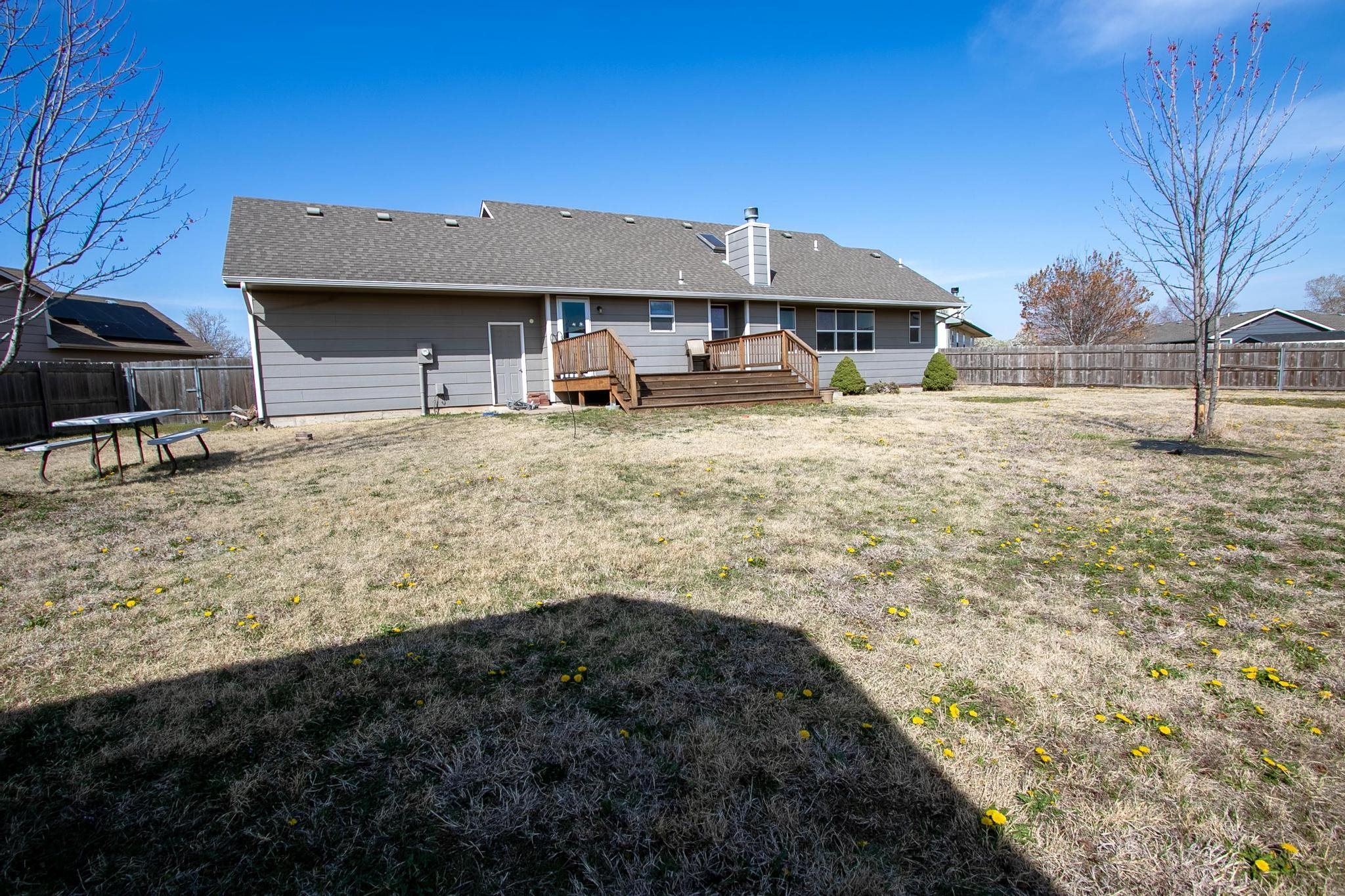 216 Victoria Ct, Newton, Kansas image 23