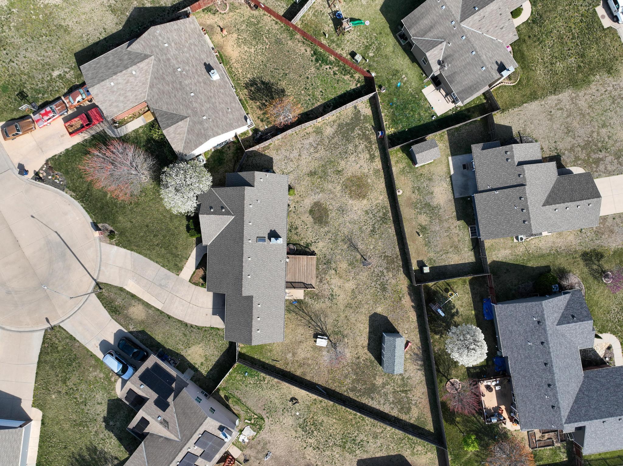 216 Victoria Ct, Newton, Kansas image 28