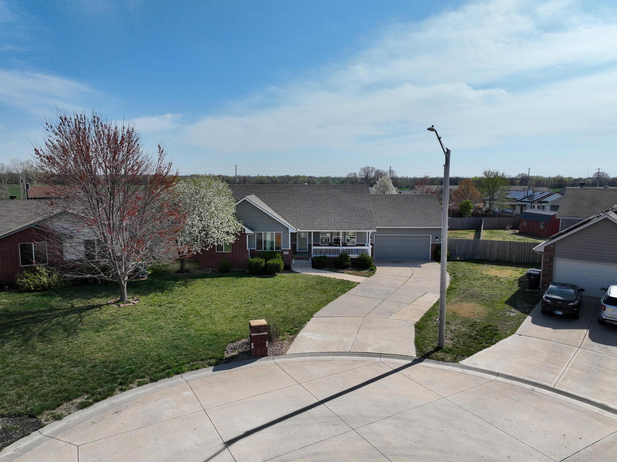 216 Victoria Ct, Newton, Kansas image 27
