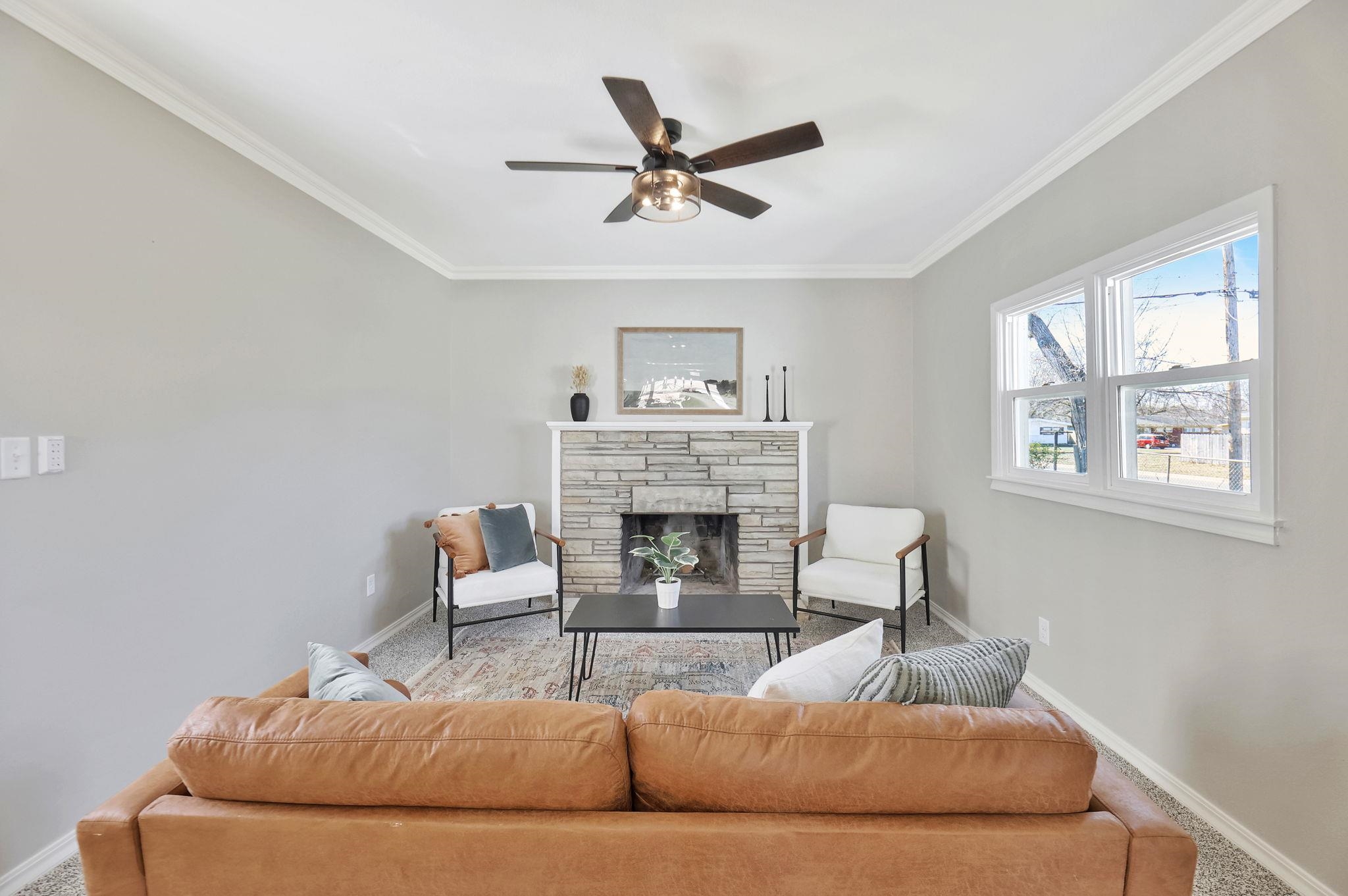 Wichita, Kansas 67204, United States, 3 Bedrooms Bedrooms, ,2 BathroomsBathrooms,Residential,Pending,63880