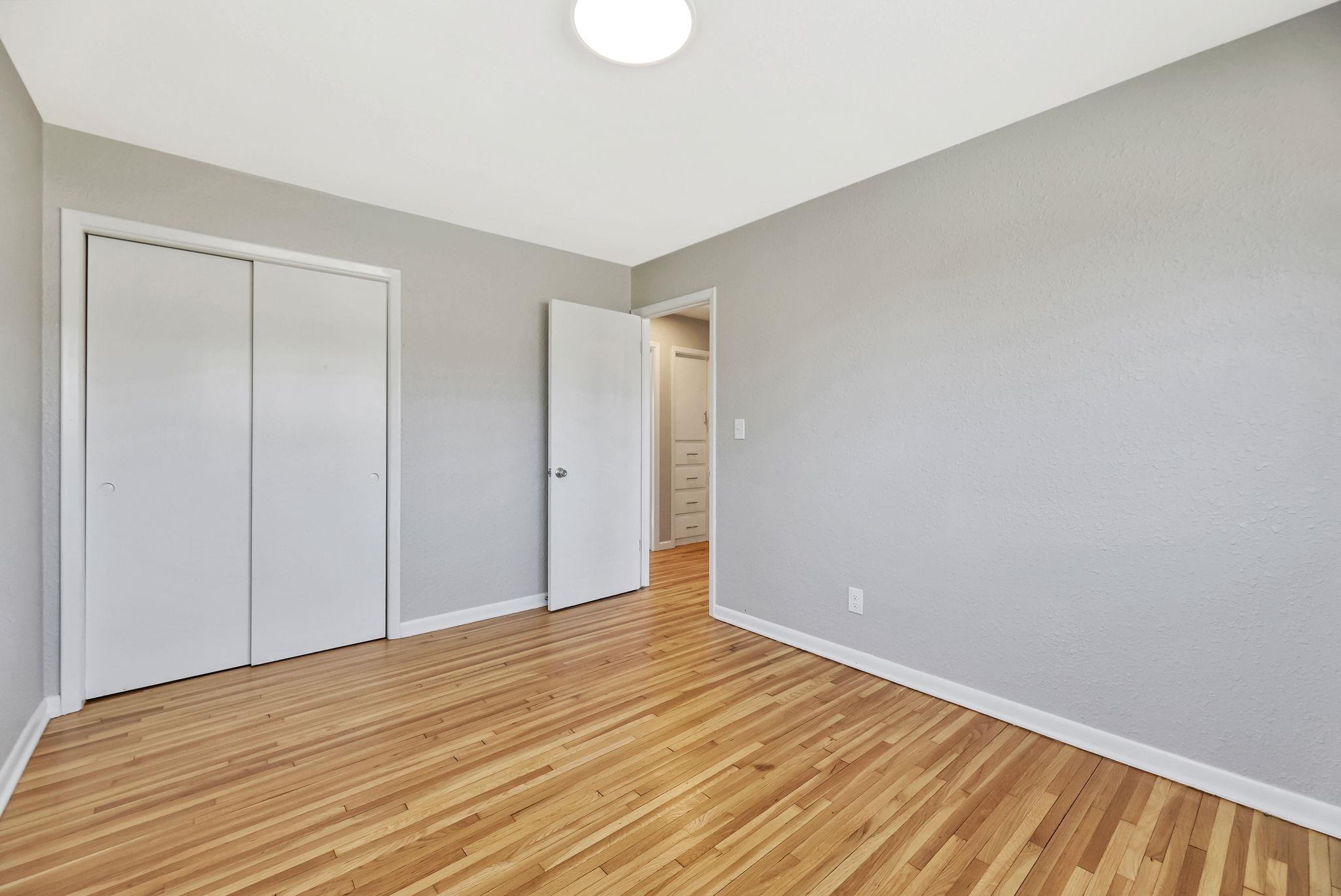 Wichita, Kansas 67204, United States, 3 Bedrooms Bedrooms, ,2 BathroomsBathrooms,Residential,Pending,63880