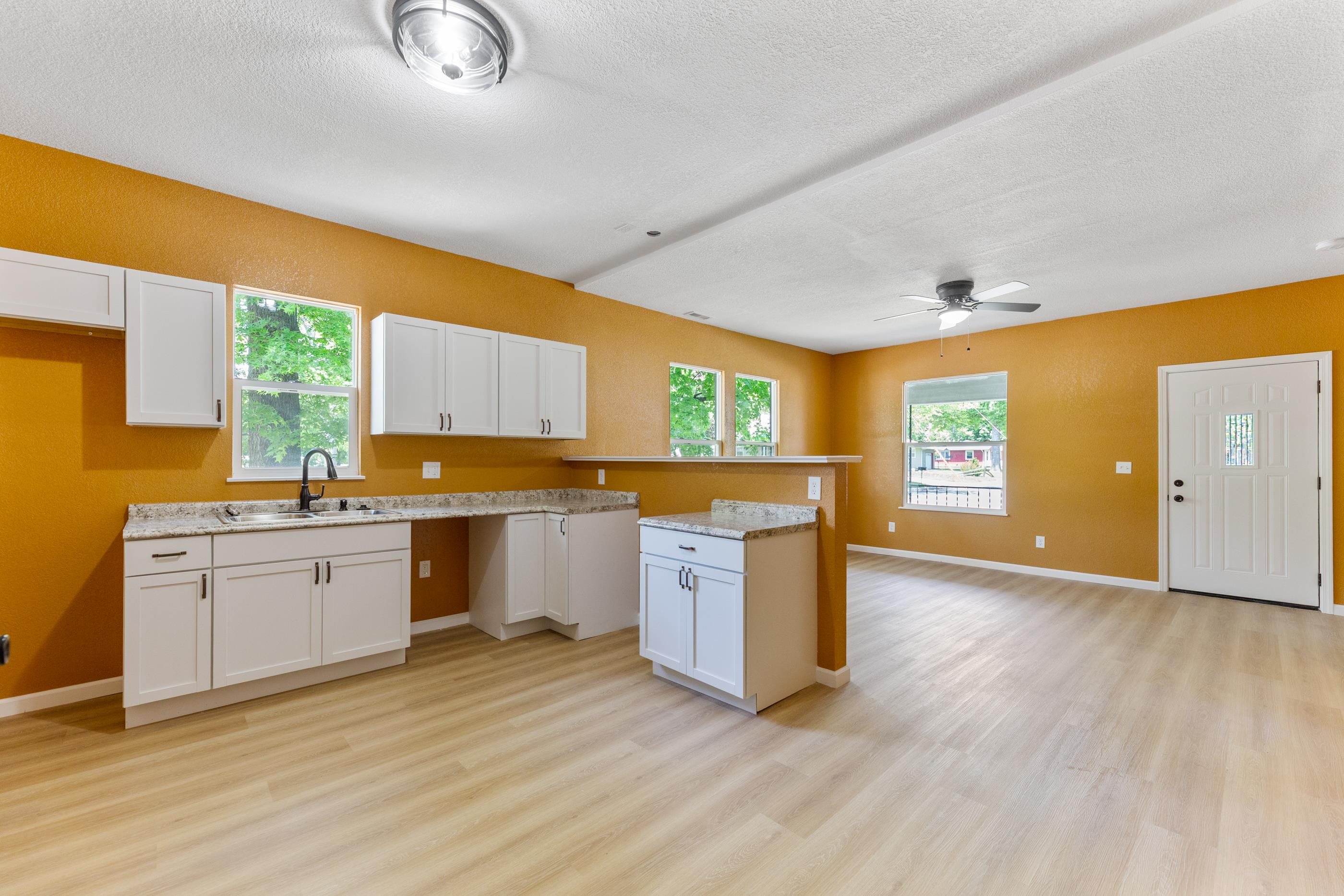 209 W 15th St, Newton, Kansas image 26