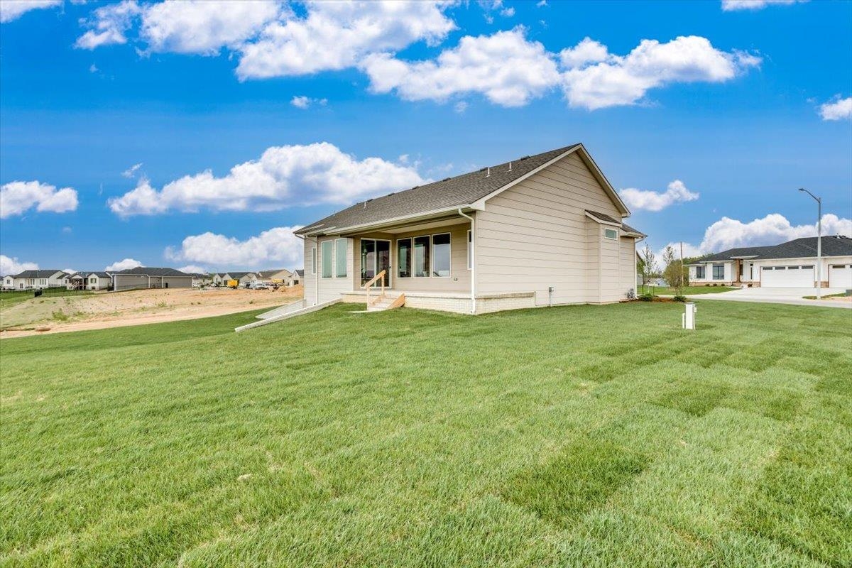 9637 W Cedar Lane, Maize, Kansas image 29