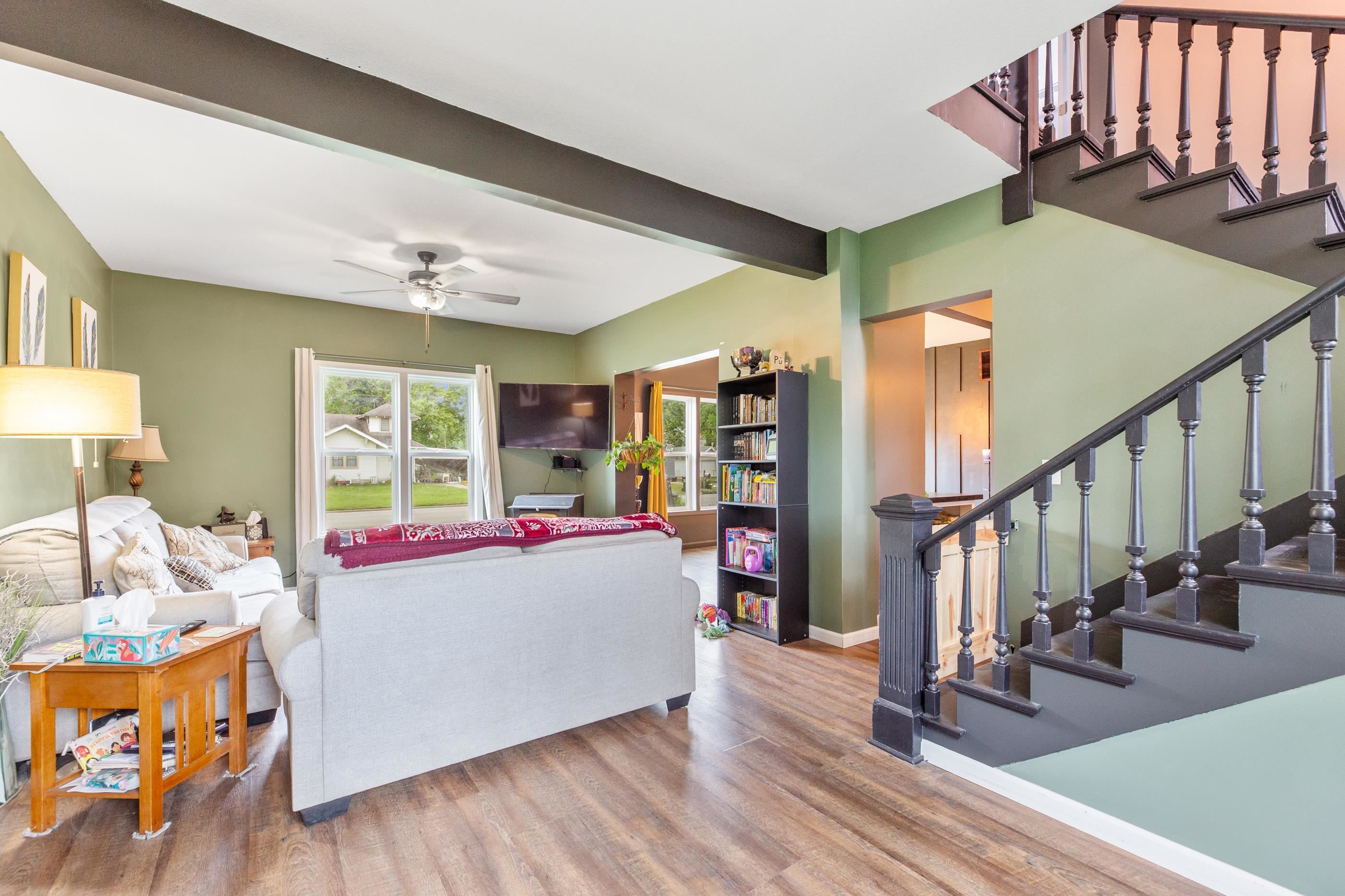 329 Pine, Halstead, Virginia image 25