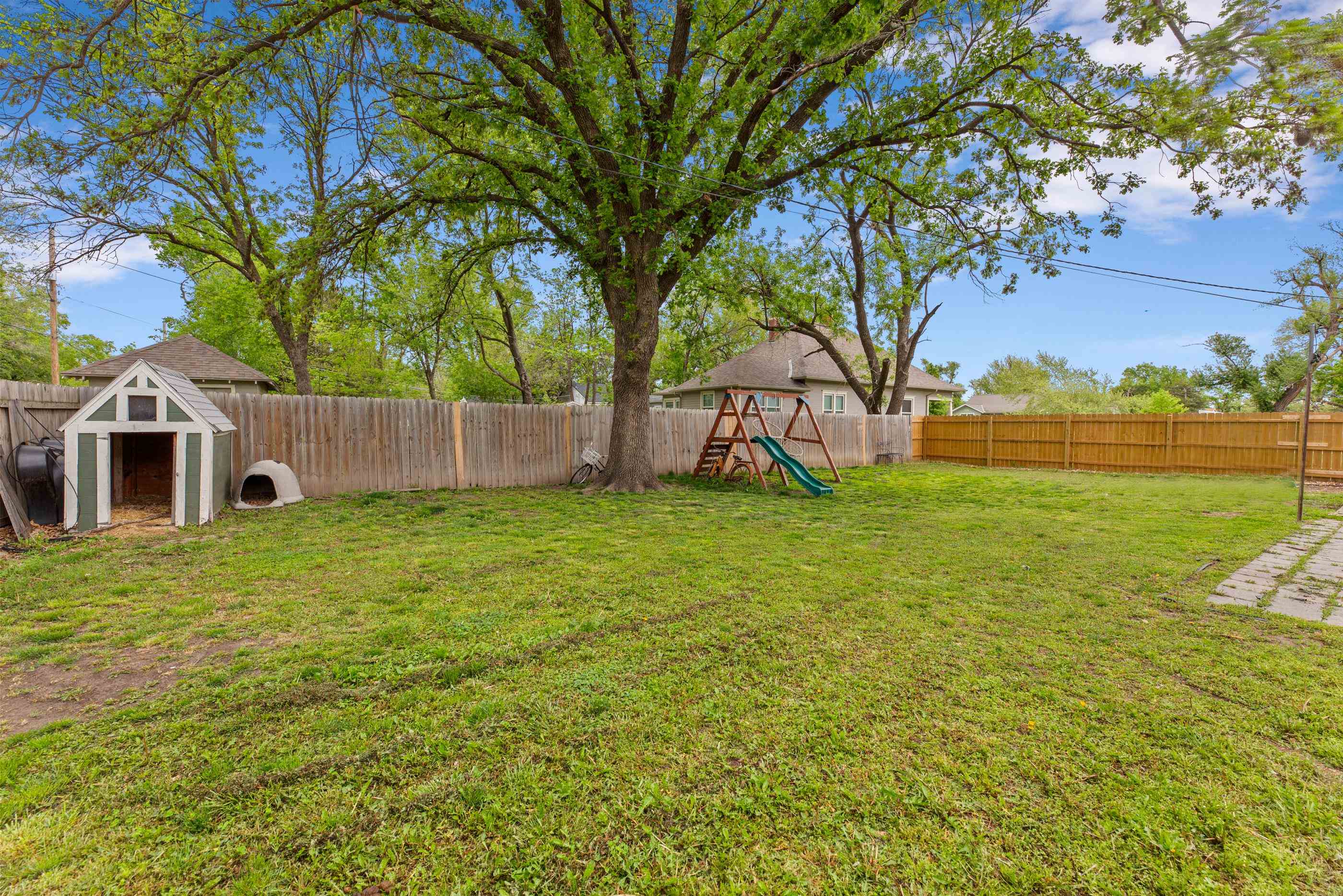 329 Pine, Halstead, Virginia image 35