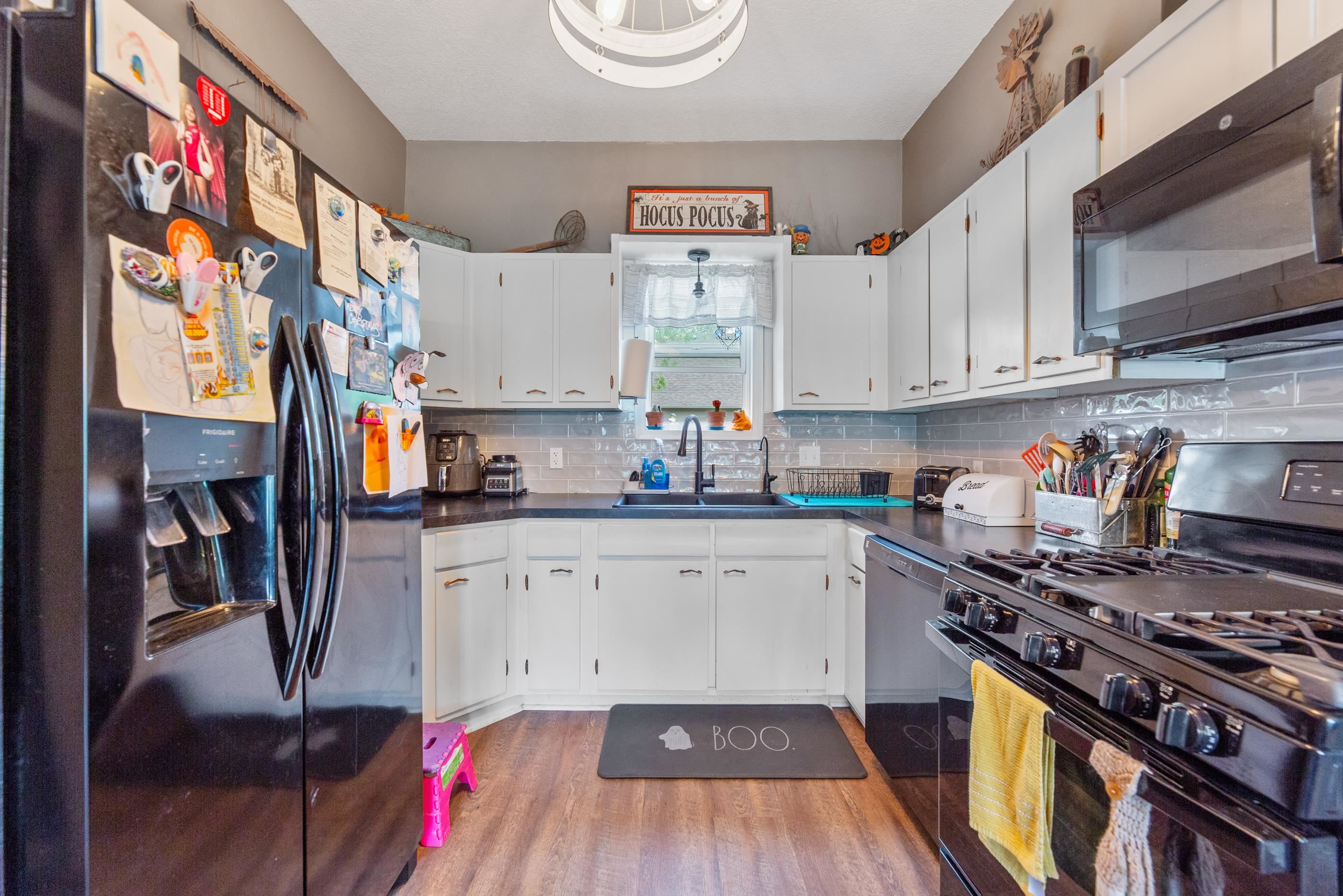 329 Pine, Halstead, Virginia image 15