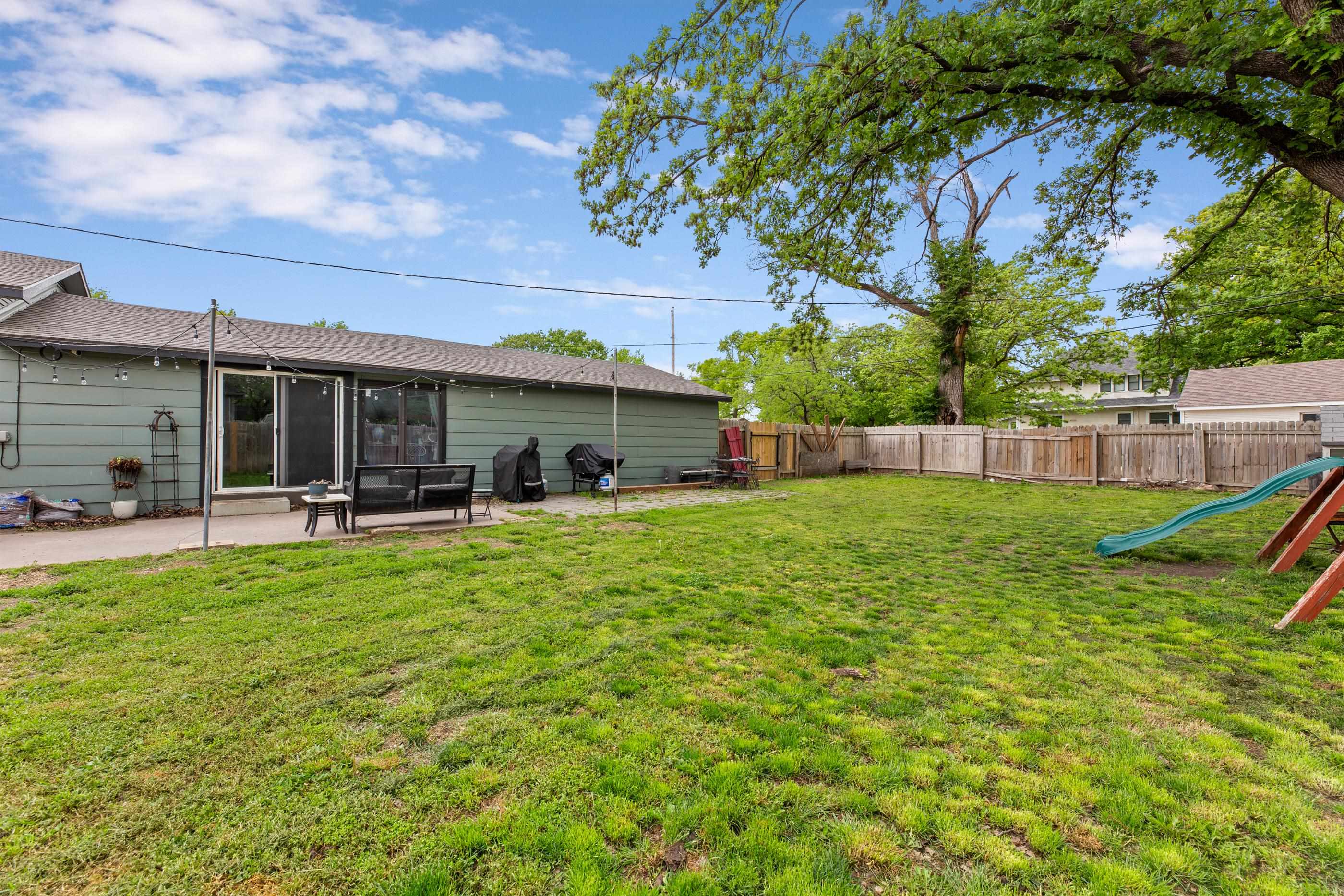 329 Pine, Halstead, Virginia image 2