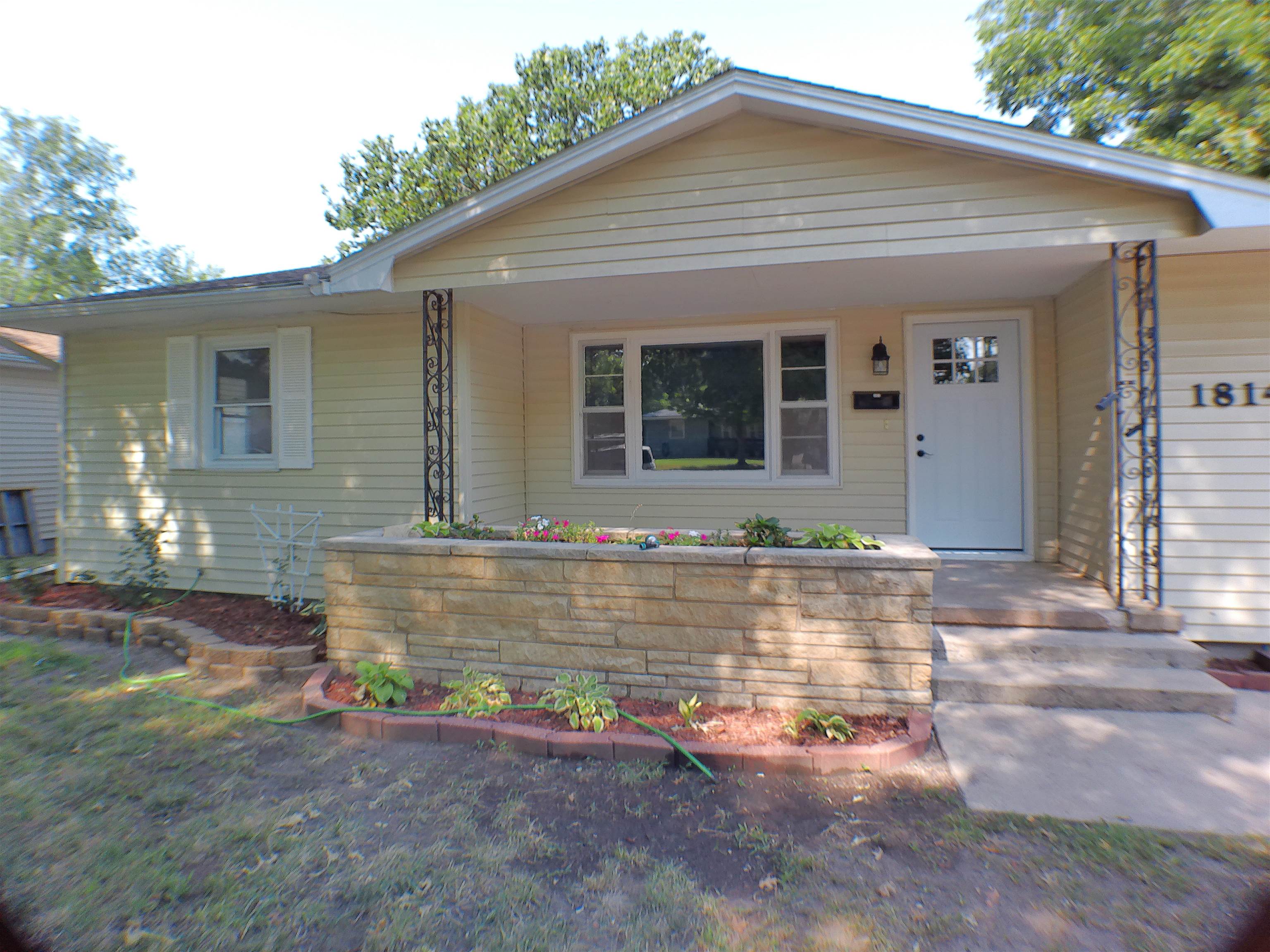 1814 N B St, Wellington, Kansas image 25