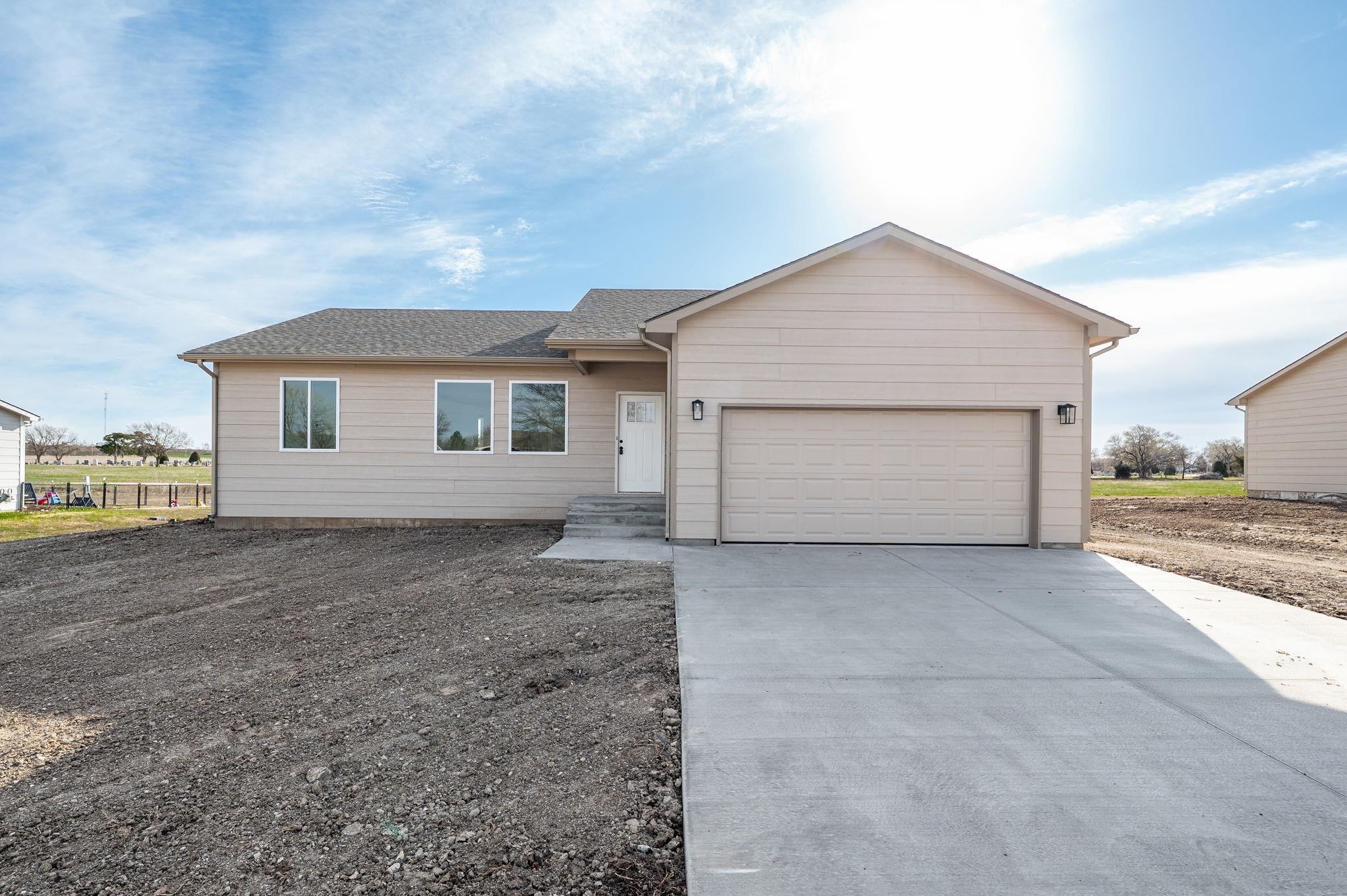 418 N Coble St, Marion, Kansas image 1
