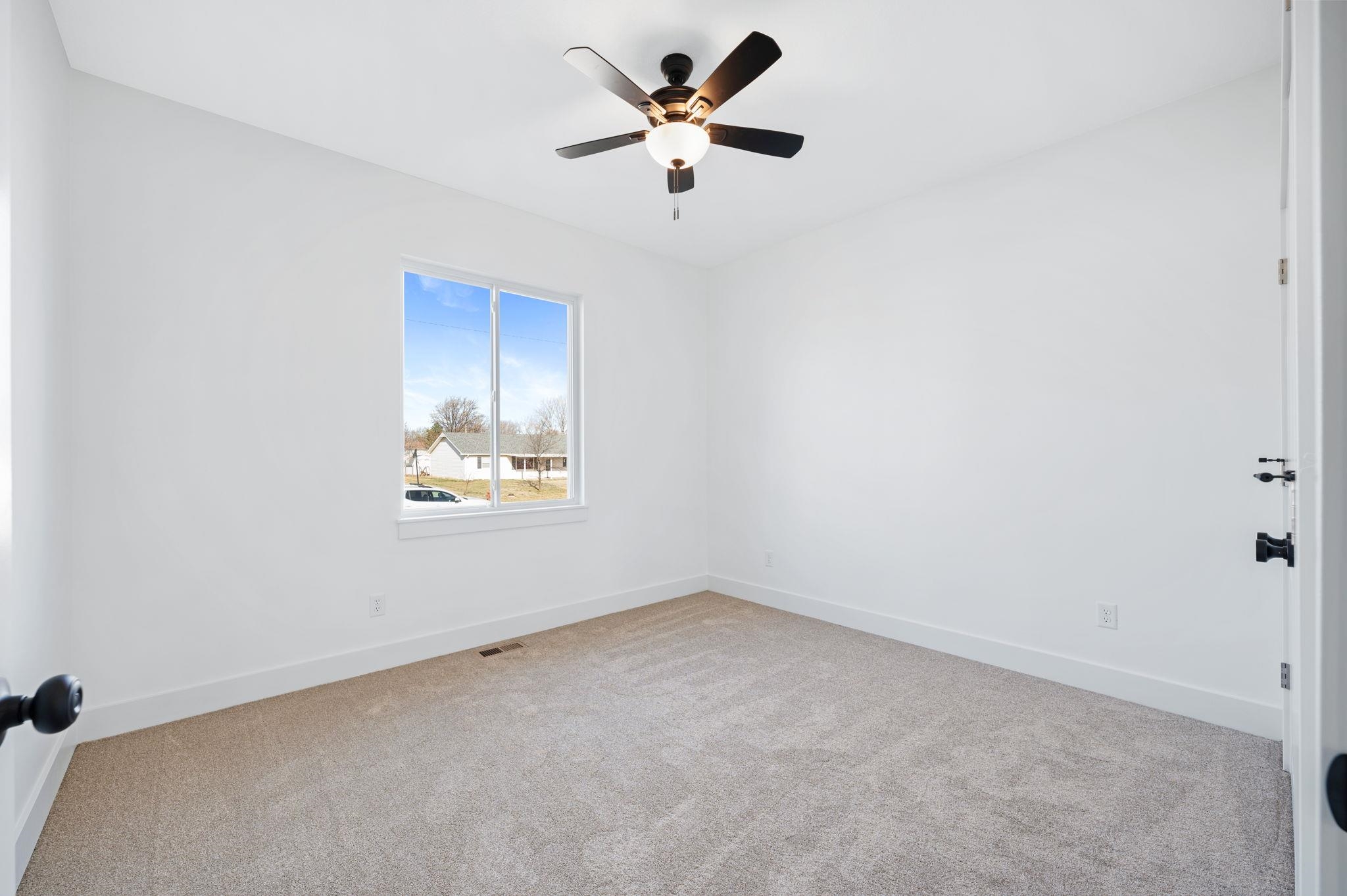 418 N Coble St, Marion, Kansas image 17
