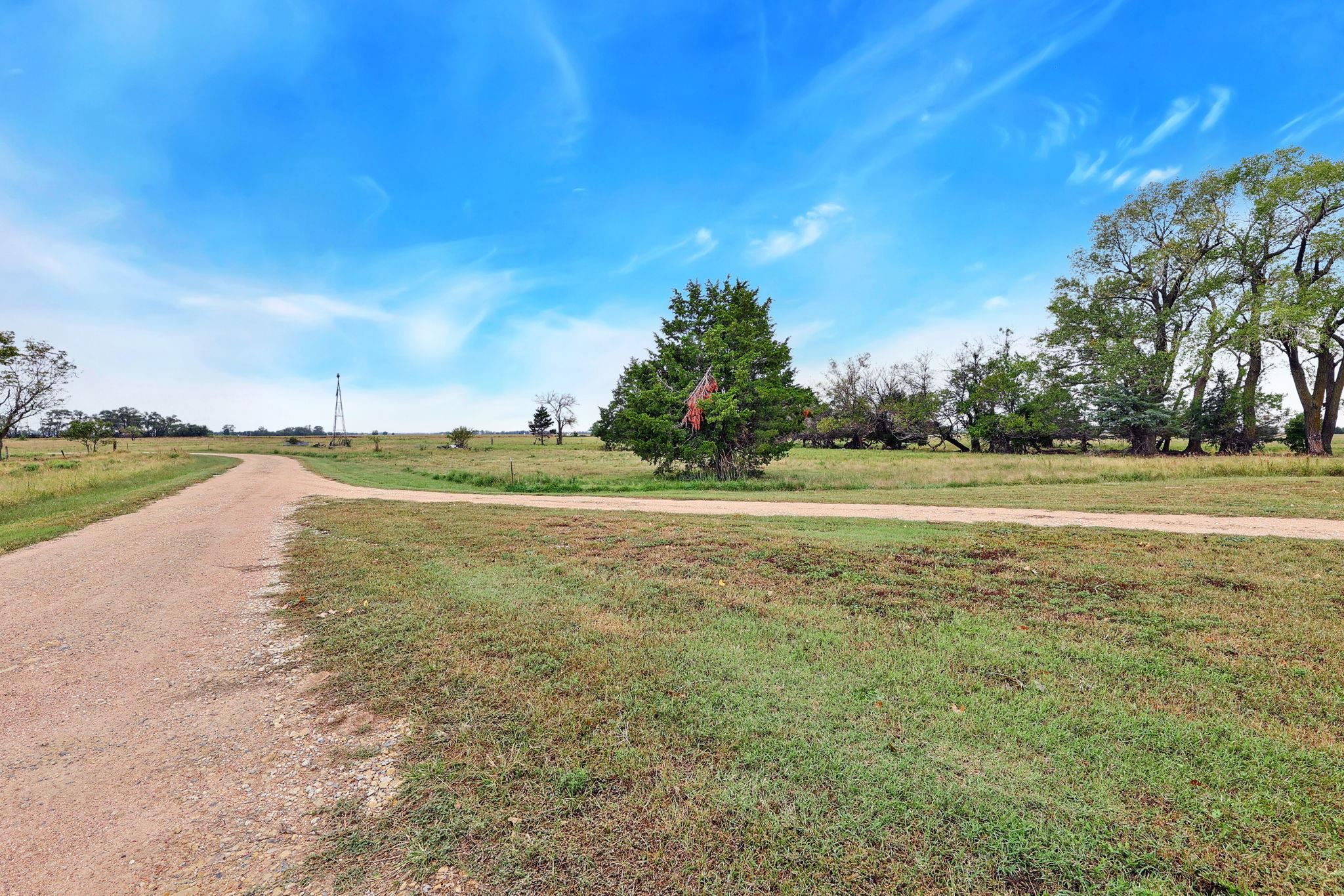 10059 S Spring Lake Road, Sedgwick, Kansas image 35