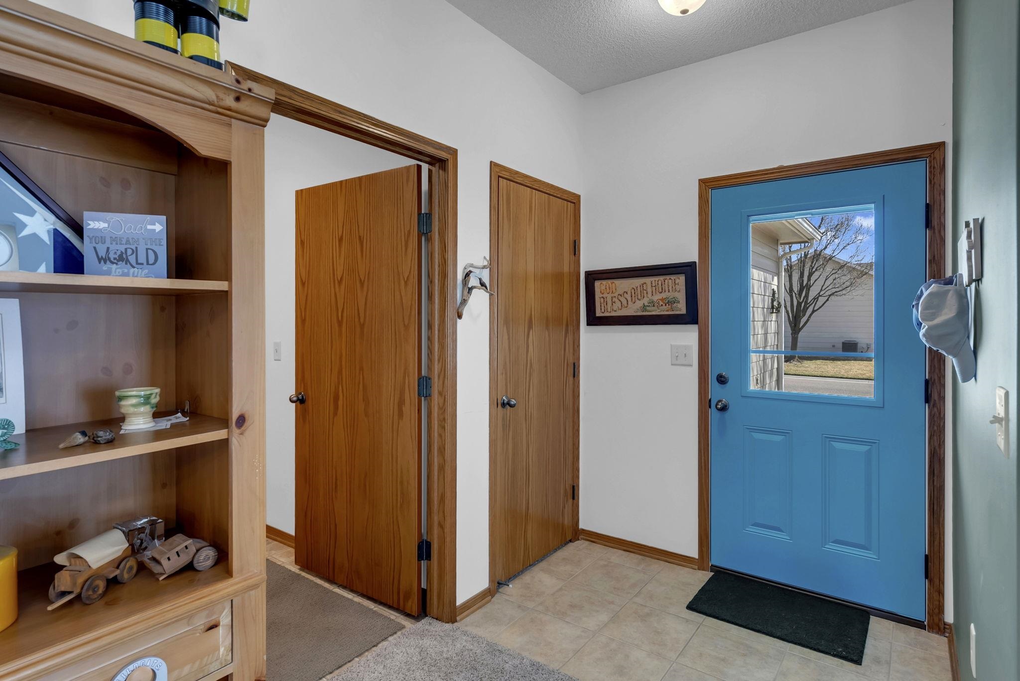 1533 N Reca St, Wichita, Kansas image 7
