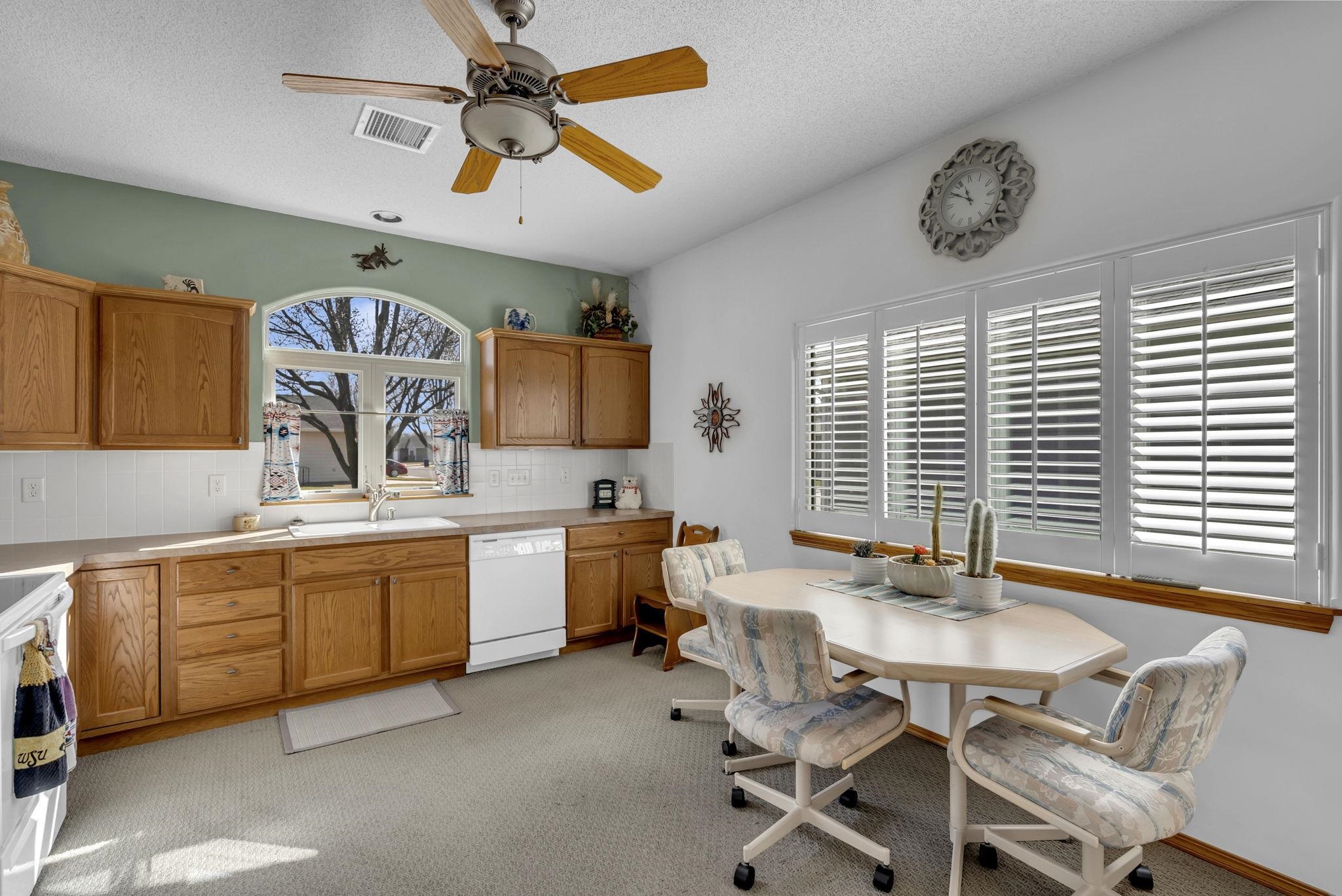 1533 N Reca St, Wichita, Kansas image 13