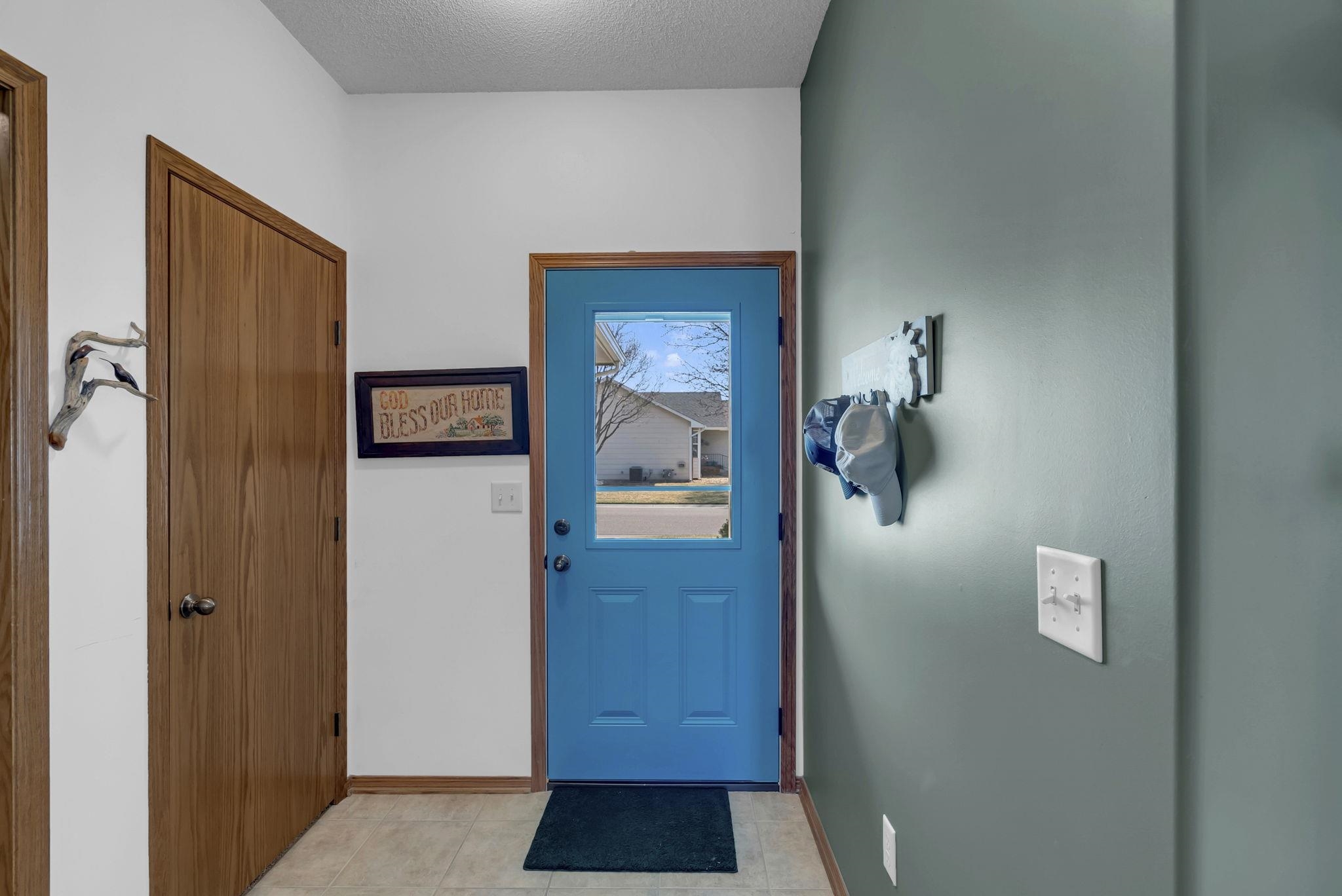 1533 N Reca St, Wichita, Kansas image 6