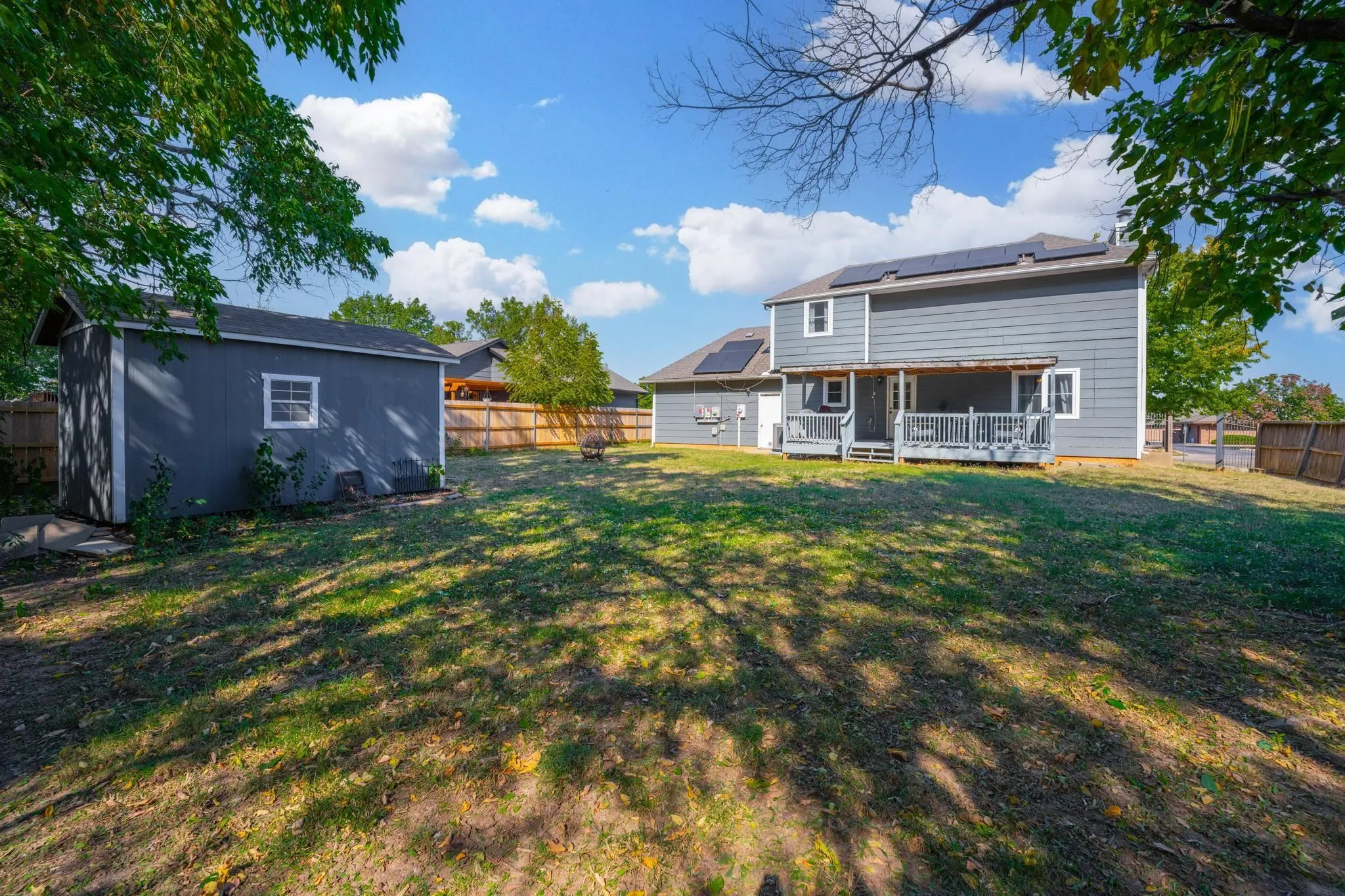 Derby, Kansas 67037, United States, 4 Bedrooms Bedrooms, ,4 BathroomsBathrooms,Residential,Pending,38135