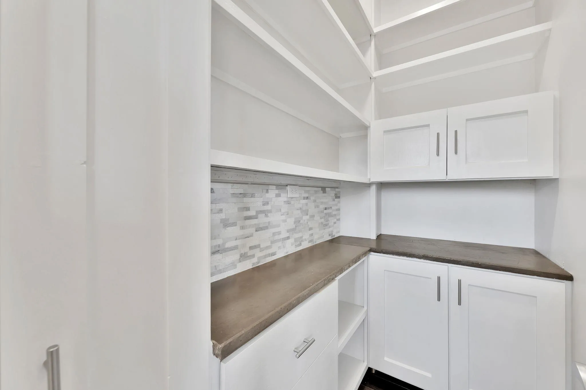 Derby, Kansas 67037, United States, 5 Bedrooms Bedrooms, ,3 BathroomsBathrooms,Residential,Active,254569