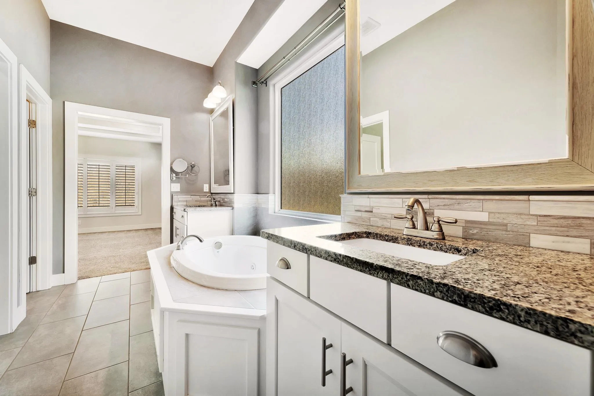 Derby, Kansas 67037, United States, 5 Bedrooms Bedrooms, ,3 BathroomsBathrooms,Residential,Active,254569