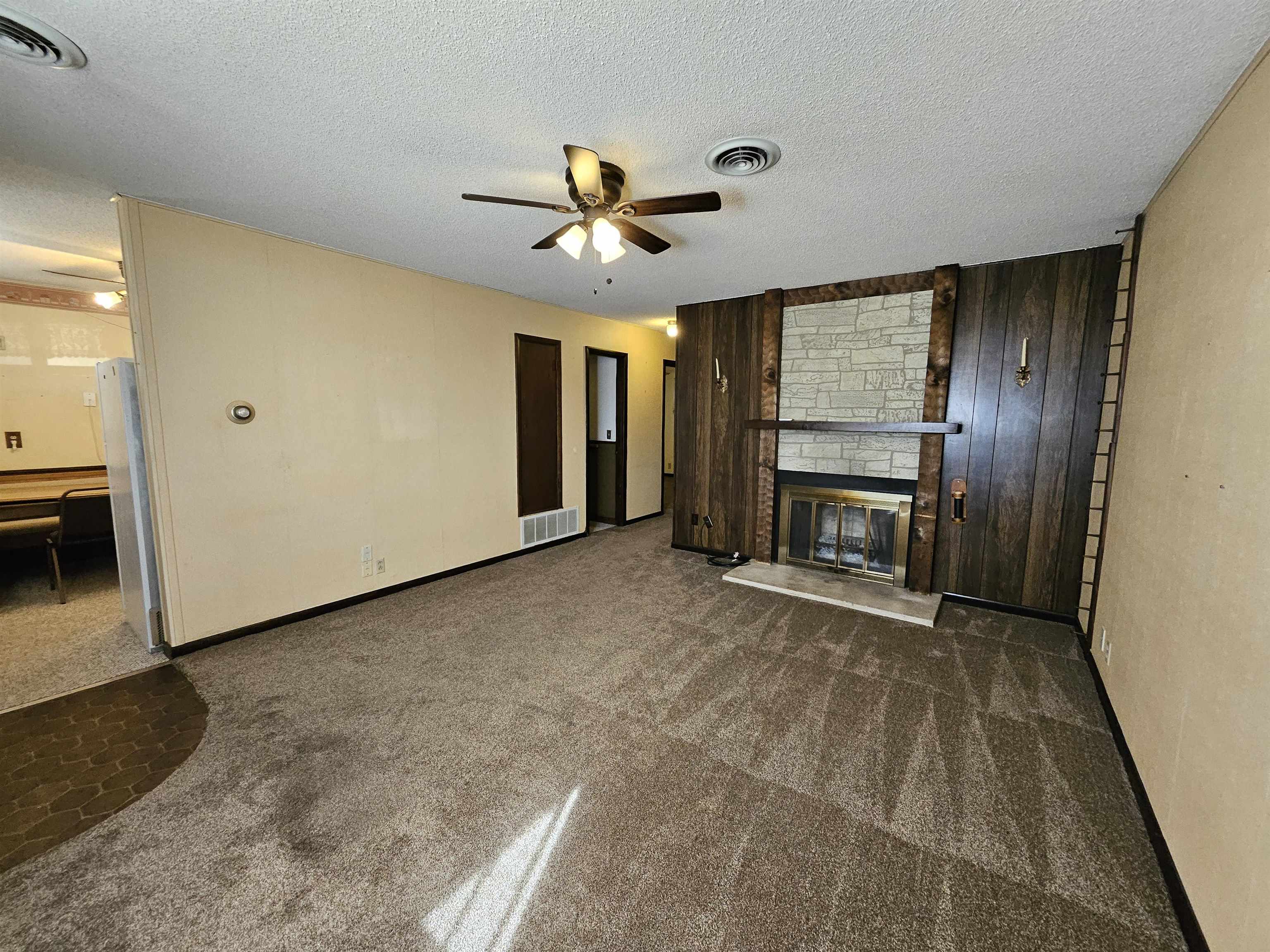 1110 Andrew Ave, Salina, Kansas image 5