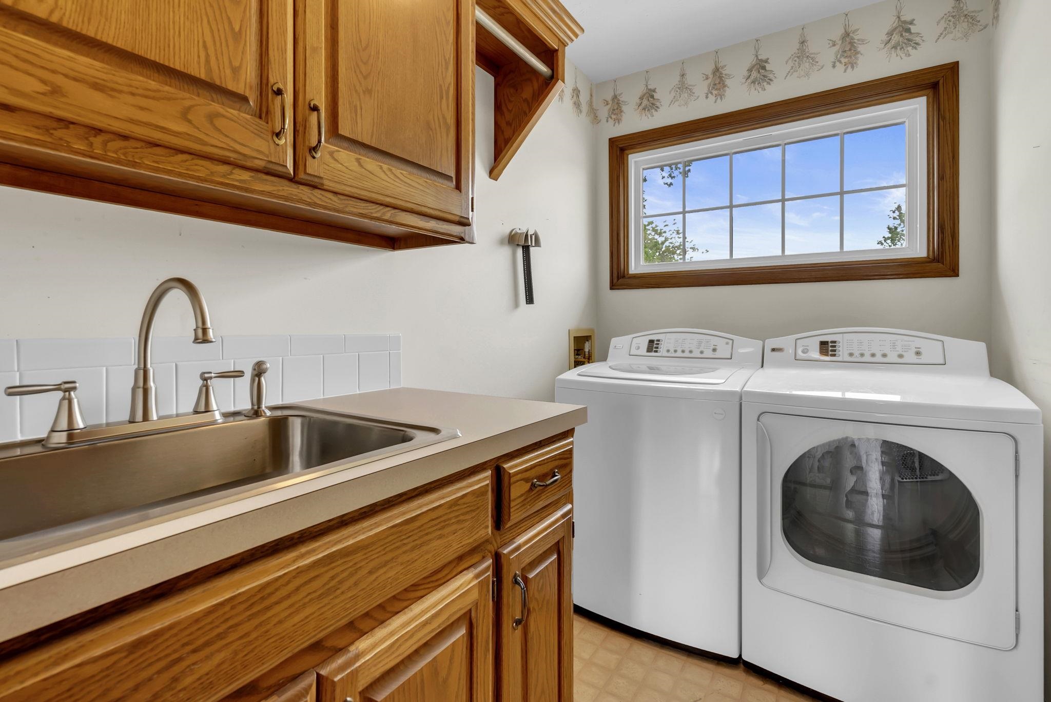 2719 W Driftwood Cir, Wichita, Kansas image 23