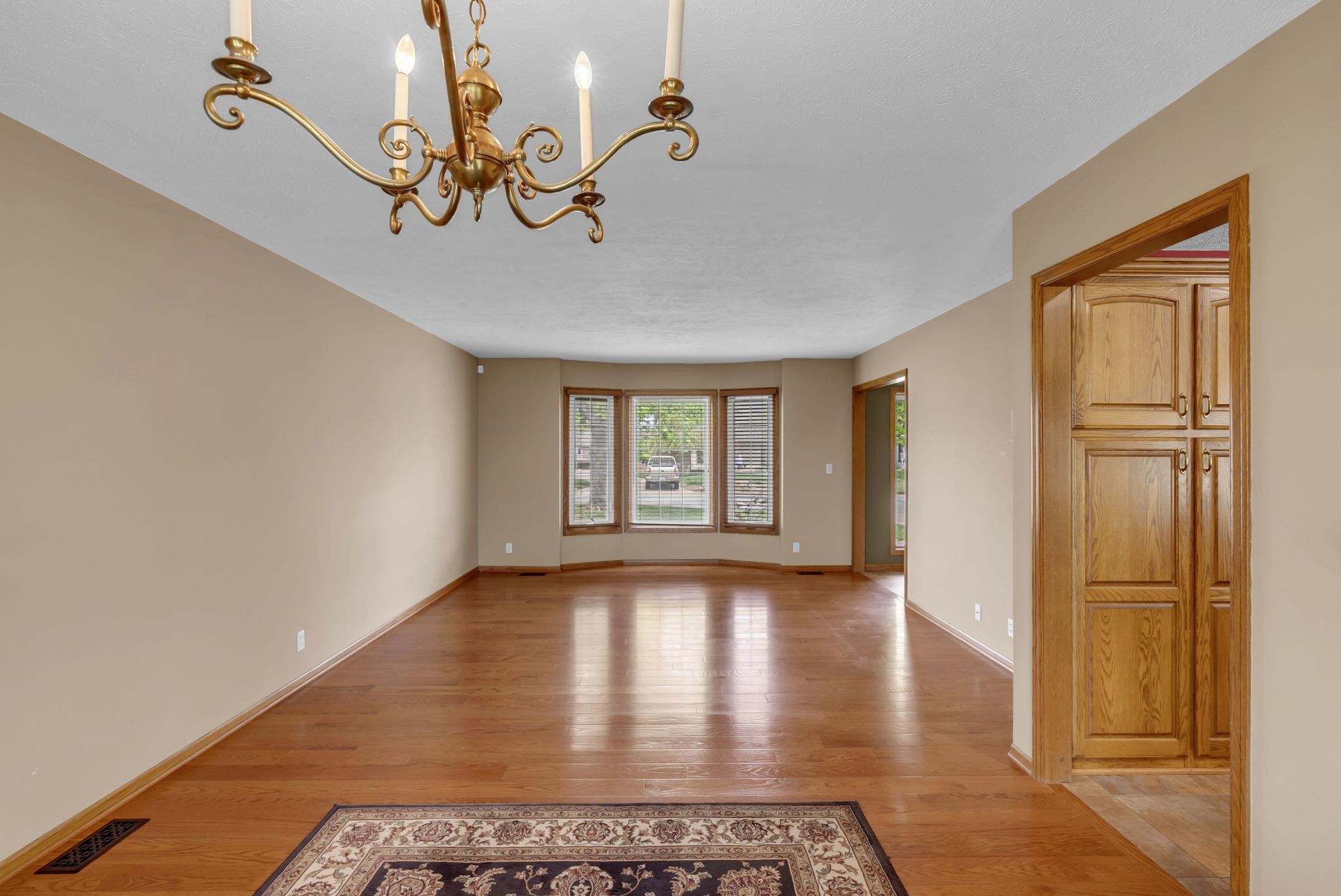 2719 W Driftwood Cir, Wichita, Kansas image 6