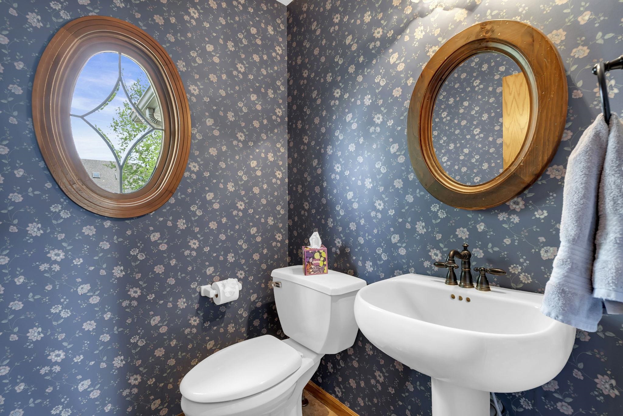 2719 W Driftwood Cir, Wichita, Kansas image 13