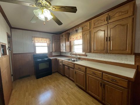 Tiny photo for 223 S 10th St, Salina, KS 67401 (MLS # 669279)