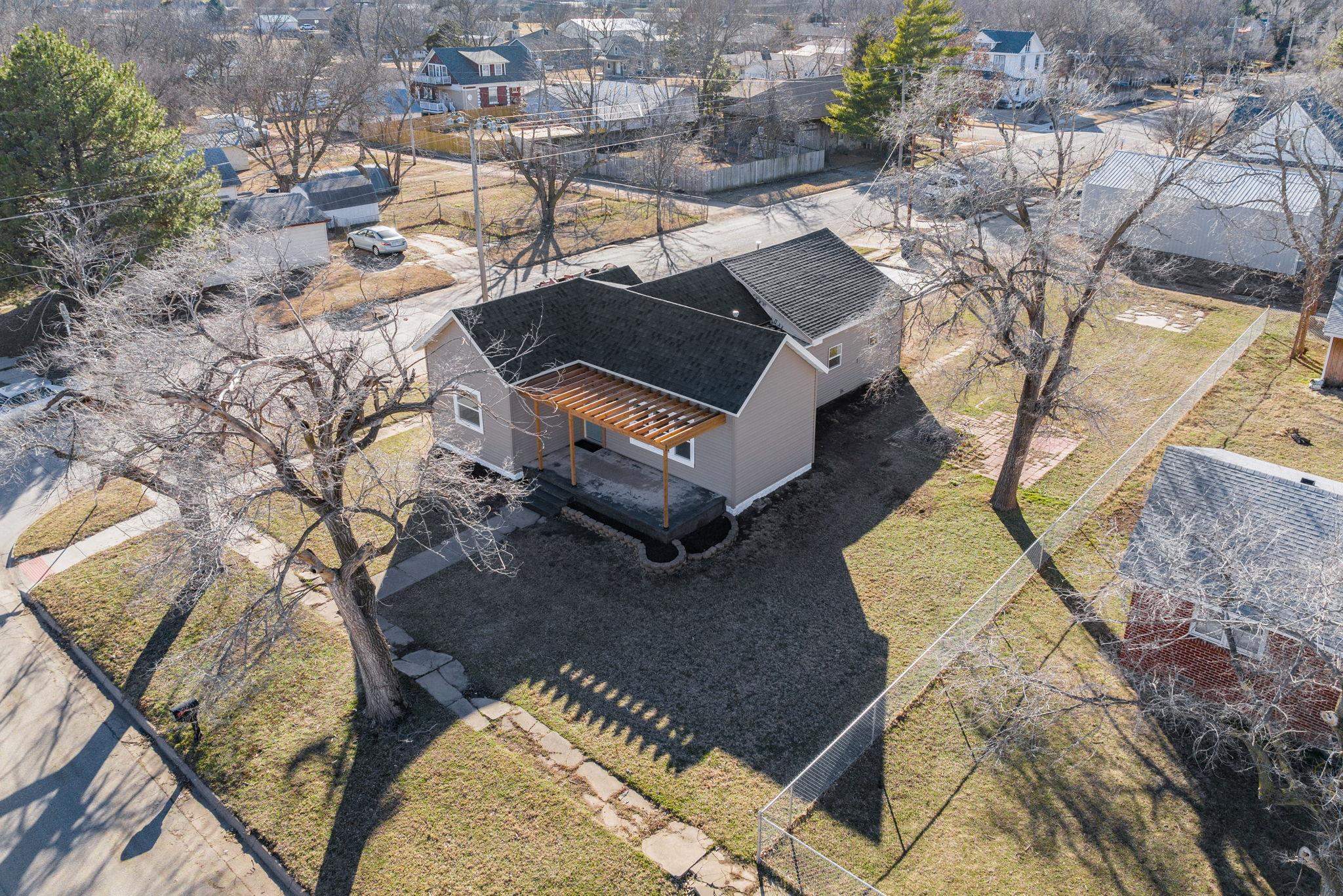 222 S 5th St, Conway Springs, Kansas image 3