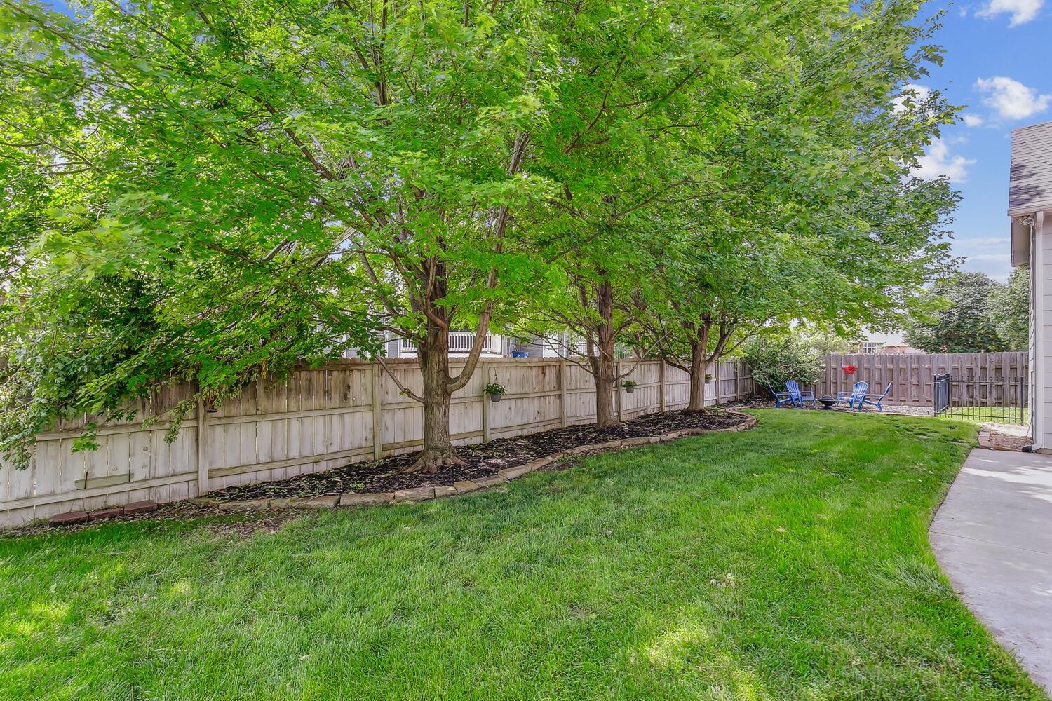 Wichita, Kansas 67235, United States, 5 Bedrooms Bedrooms, ,3 BathroomsBathrooms,Residential,Pending,72447