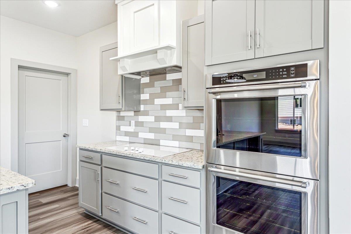 5827 N Newport St, Park City, Kansas image 10