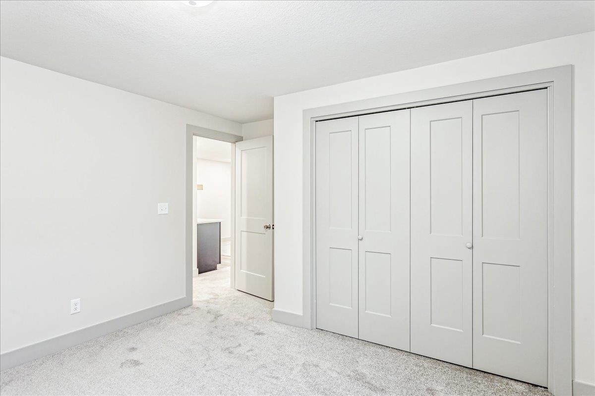 5827 N Newport St, Park City, Kansas image 28