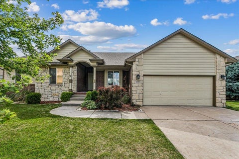 Homes For Sale - 1201 N Oak Ridge St<br/> Goddard, KS 67052
