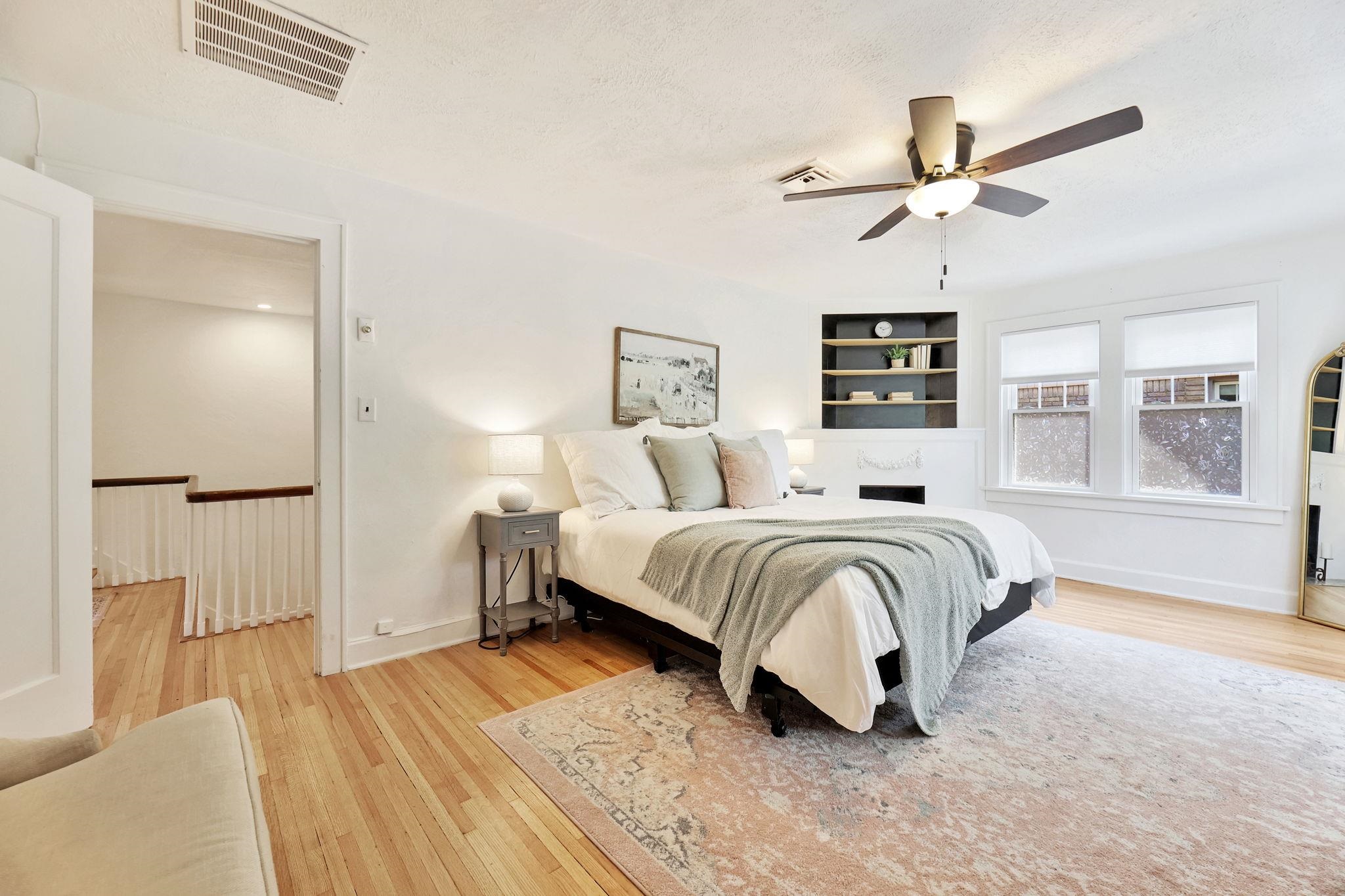 Wichita, Kansas 67208, United States, 3 Bedrooms Bedrooms, ,3 BathroomsBathrooms,Residential,Pending,52572