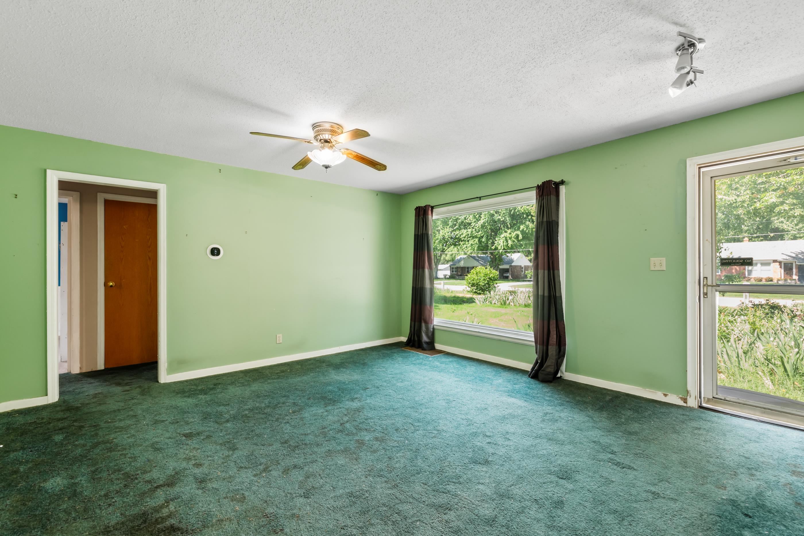 128 N Evergreen Ln, Wichita, Kansas image 5
