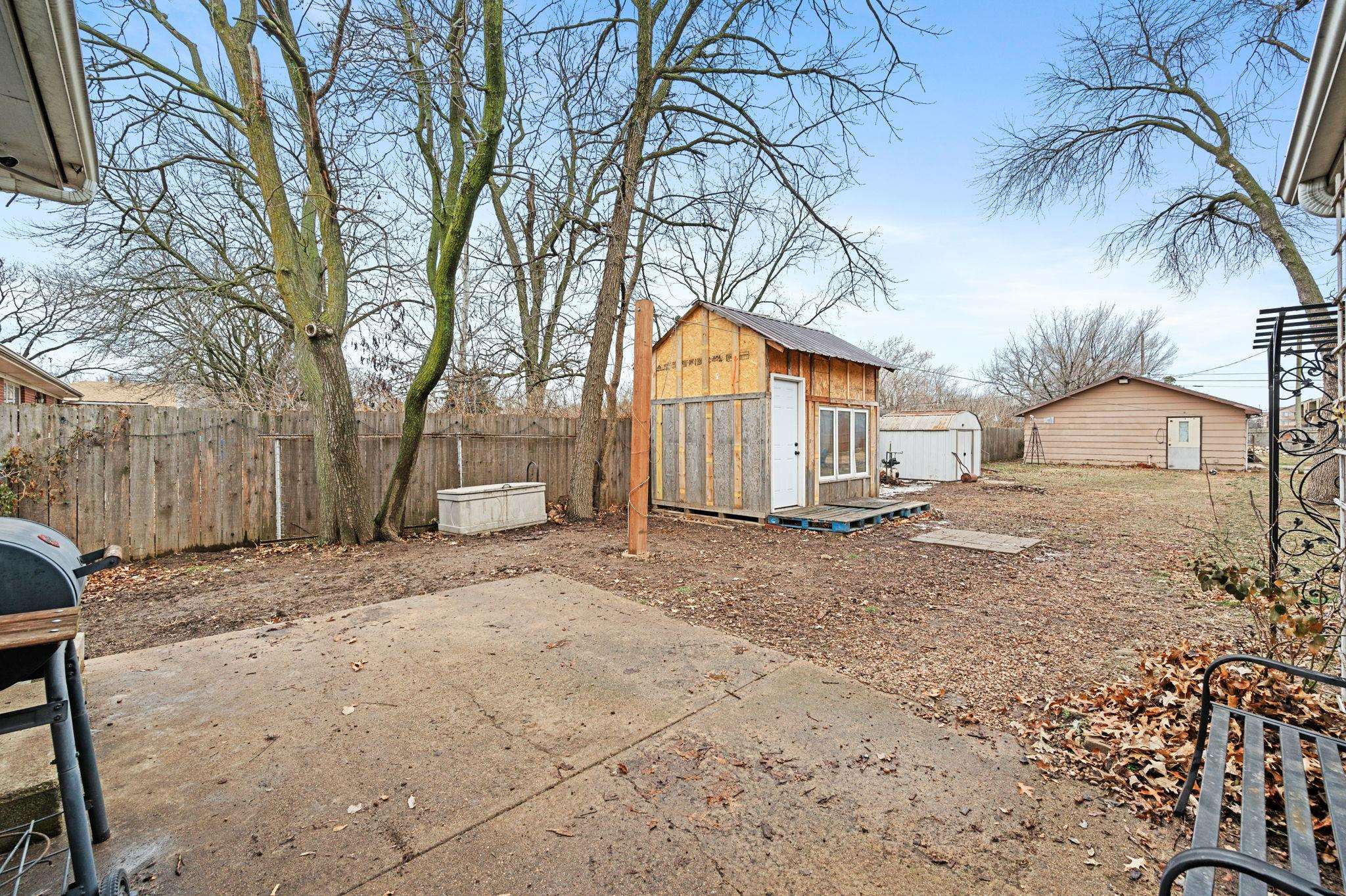 1255 N High St, Wichita, Kansas image 25