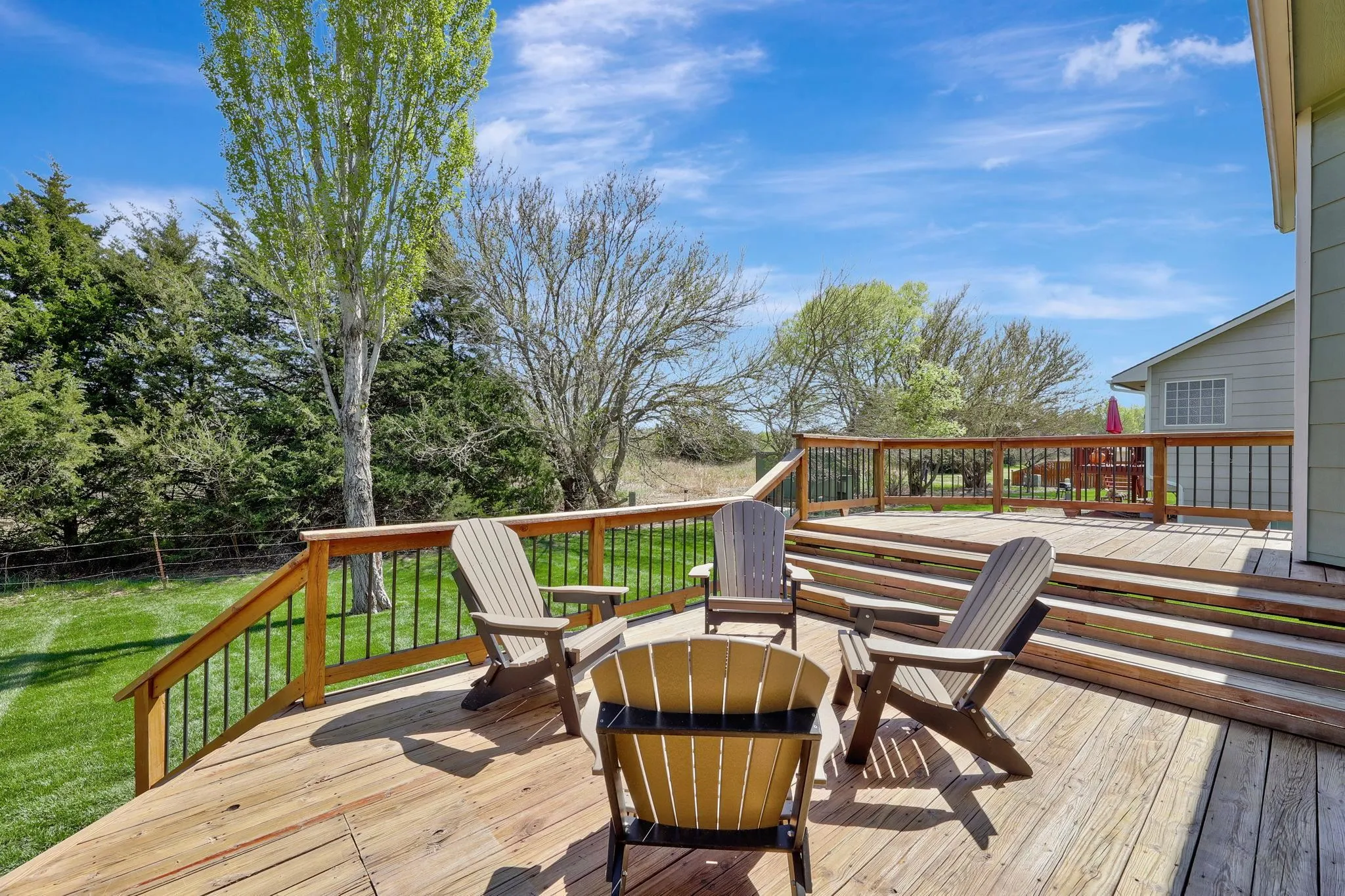 El Dorado, Kansas 67042, United States, 4 Bedrooms Bedrooms, ,3 BathroomsBathrooms,Residential,Active,112549