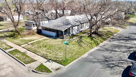 Multifamily For Sale - 4904 E English & 156 S Glendale St<br/> Sedgwick County, Wichita, KS 67218