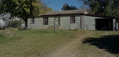 Homes For Sale - 604 N Michigan St<br/> Cowley County, Winfield, KS 67156