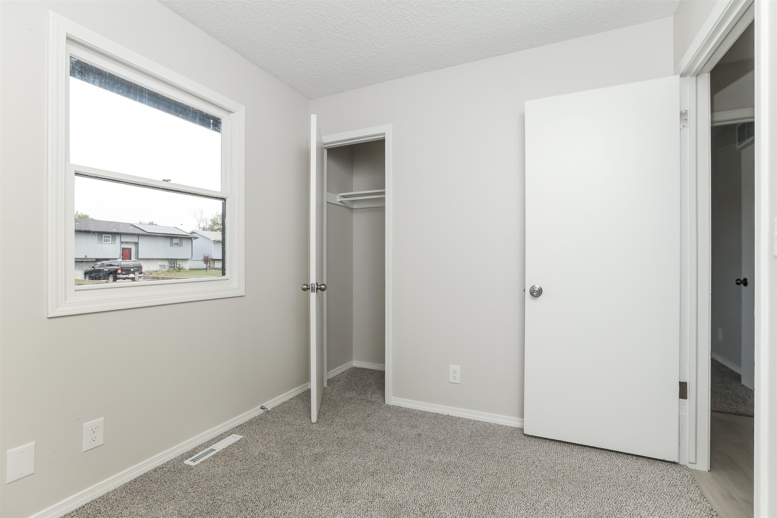 335 N Jane St, Haysville, Kansas image 29