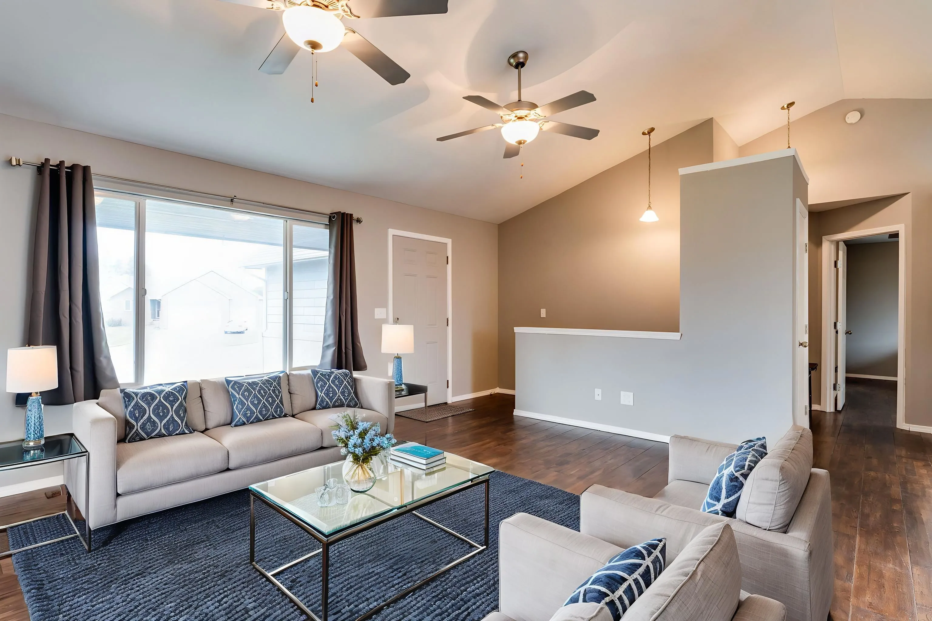 Wichita, Kansas 67235, United States, 5 Bedrooms Bedrooms, ,3 BathroomsBathrooms,Residential,Pending,200279