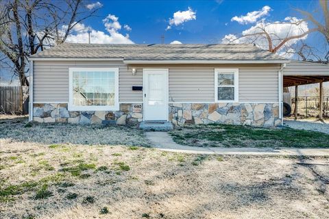 Homes For Sale - 4462 S Hemlock Avenue<br/> Sedgwick County, Wichita, KS 67216