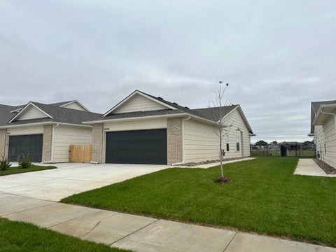 Multifamily For Sale - 4527 N Sandplum<br/> Sedgwick County, Wichita, KS 67205