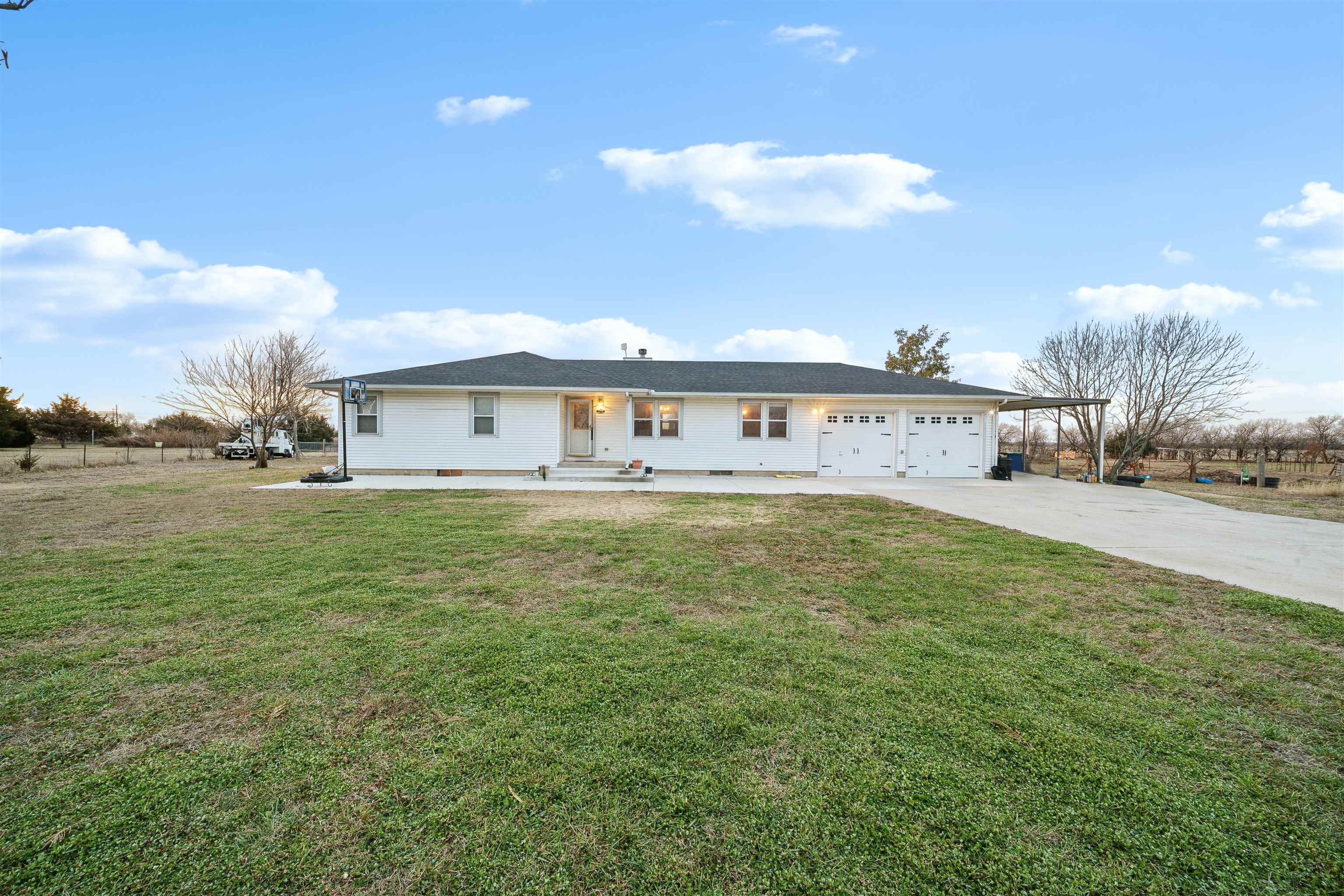 13109 SW 155th St, Rose Hill, Kansas image 2