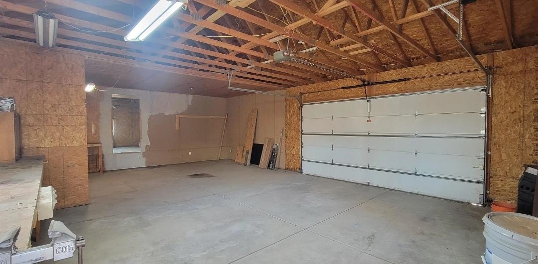217 E Market St, Derby, Kansas image 22