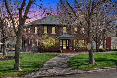 Homes For Sale - 1602 Hillcrest Rd<br/> Newton, KS 67114