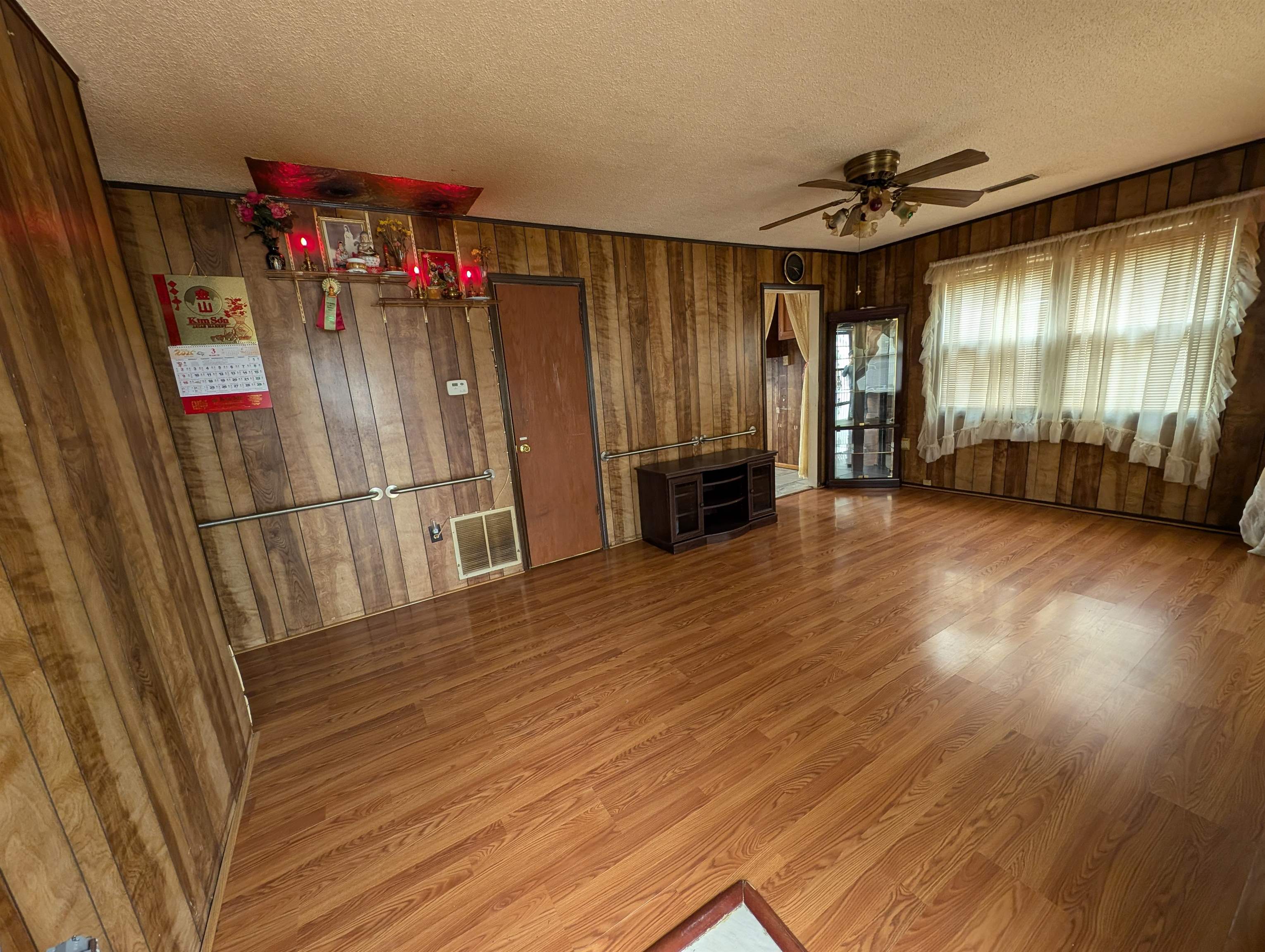 4603 S Juniper Ave, Wichita, Kansas image 3