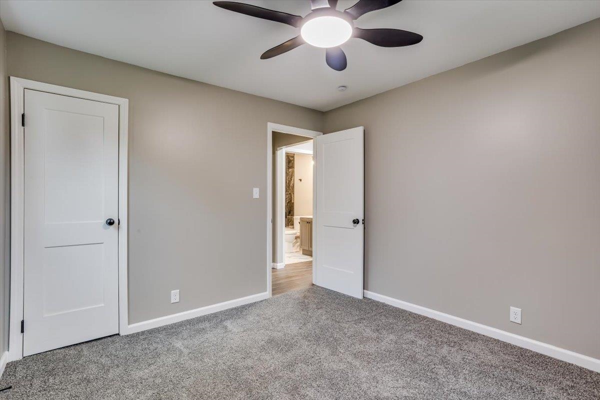 921 E 10th St, Newton, Kansas image 22