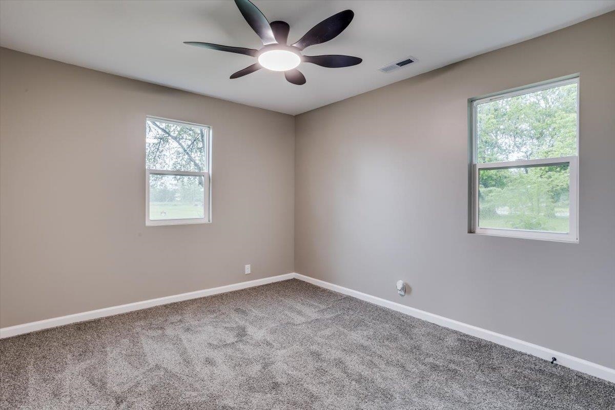921 E 10th St, Newton, Kansas image 21